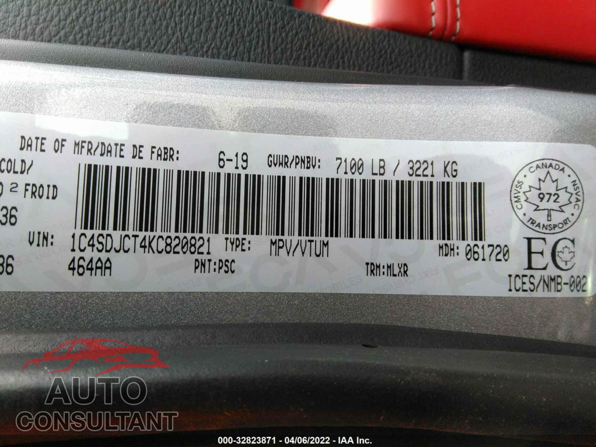 DODGE DURANGO 2019 - 1C4SDJCT4KC820821