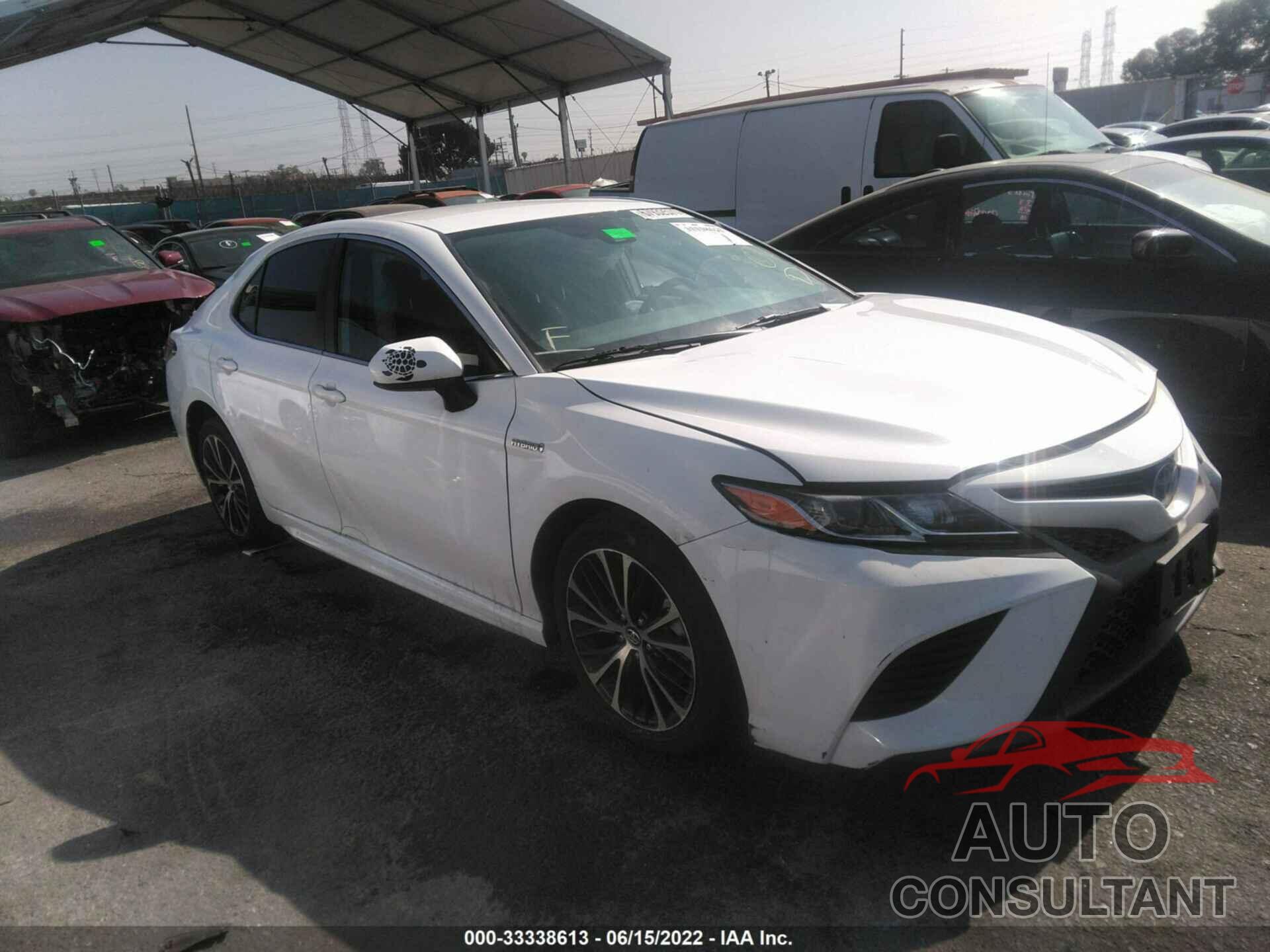 TOYOTA CAMRY 2019 - 4T1B21HK8KU012130