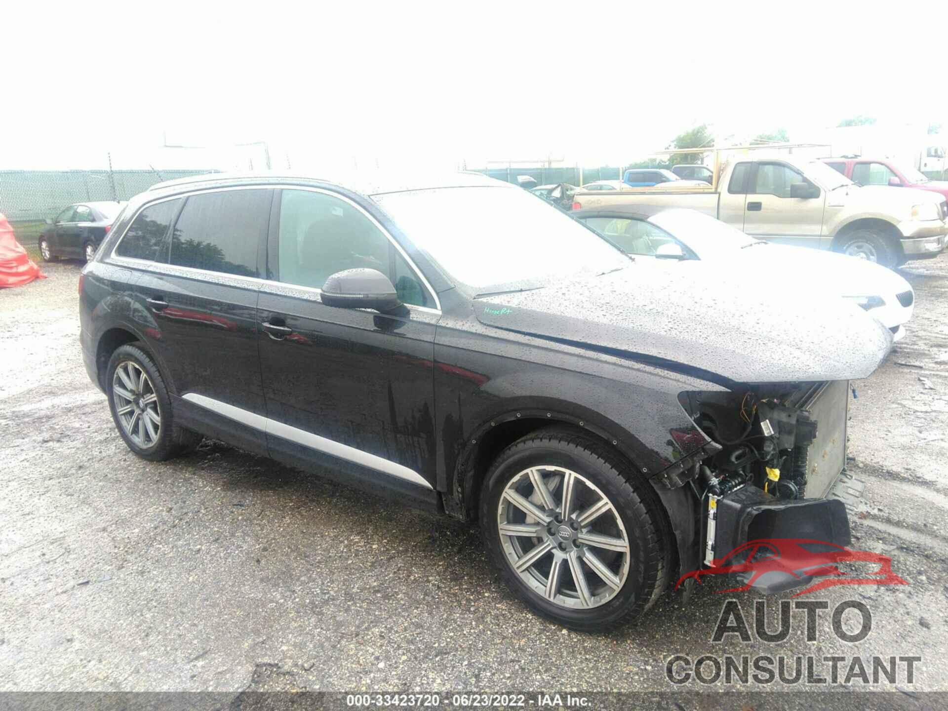 AUDI Q7 2018 - WA1VAAF70JD042458