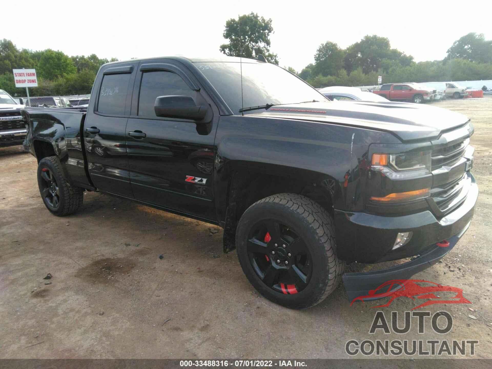 CHEVROLET SILVERADO 1500 2017 - 1GCVKREC1HZ198716