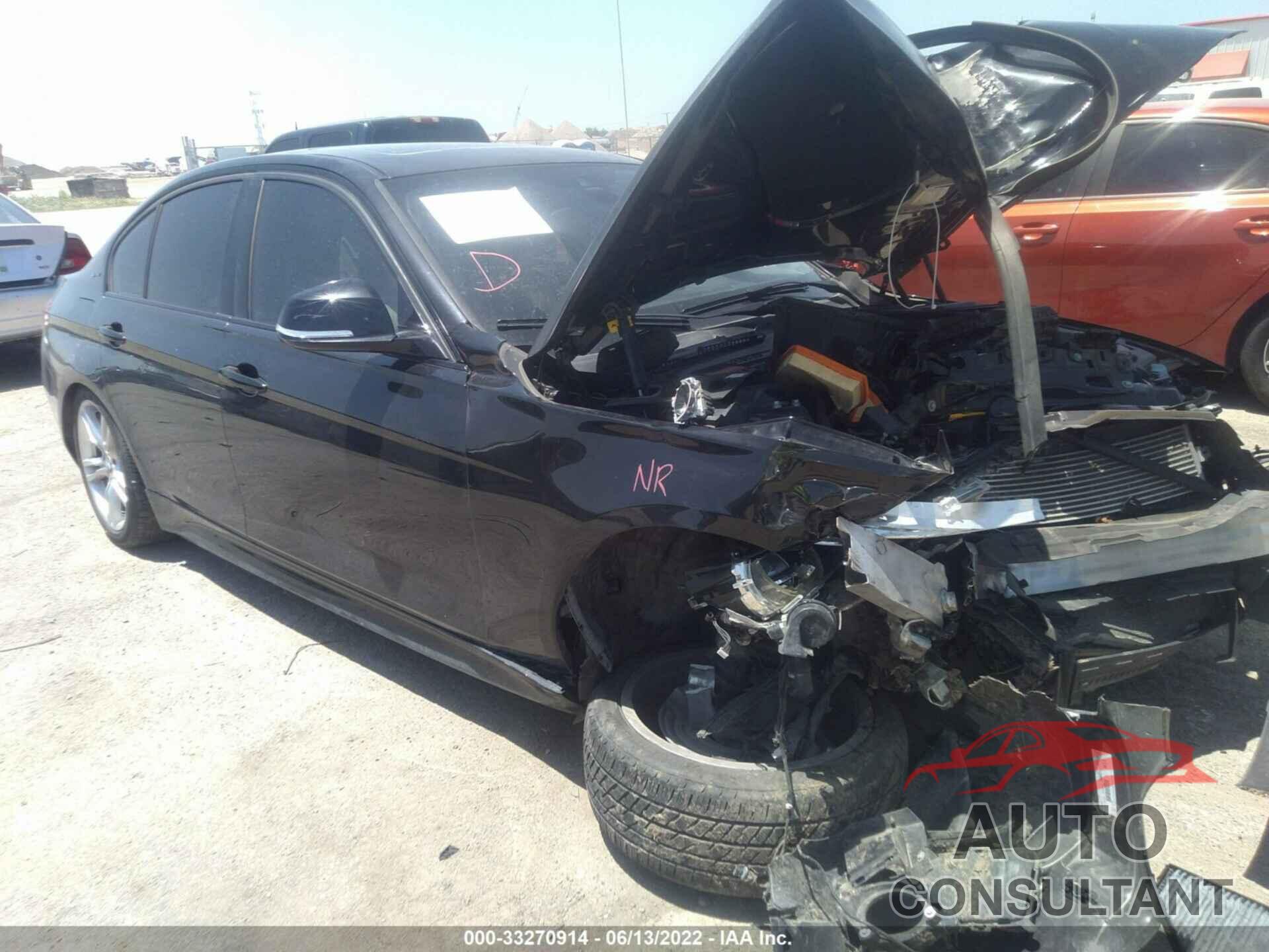 BMW 3 SERIES 2018 - WBA8E1C56JA171569