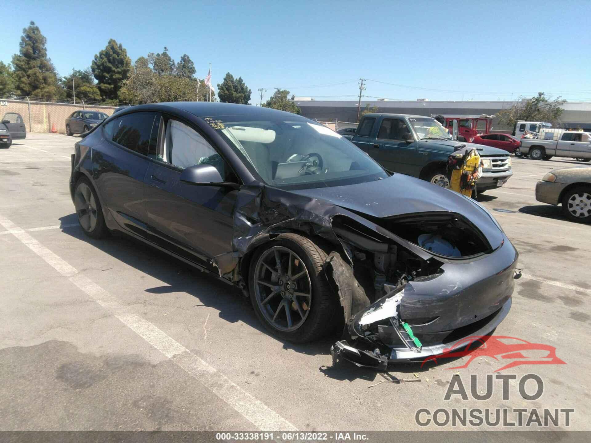TESLA MODEL 3 2021 - 5YJ3E1EB0MF999371