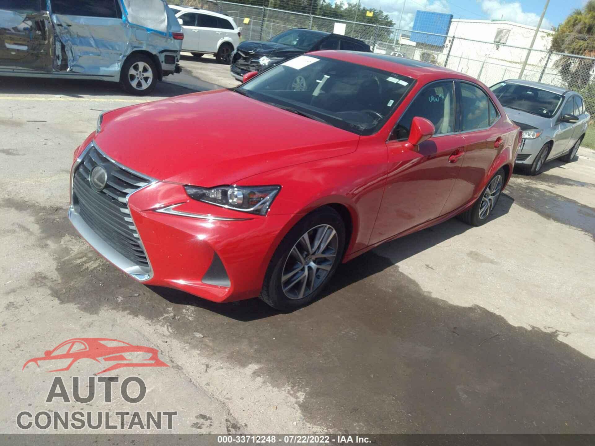LEXUS IS 2018 - JTHBA1D27J5063882