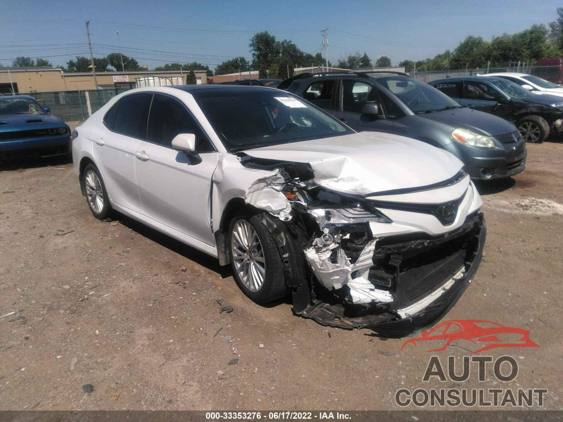 TOYOTA CAMRY 2020 - 4T1F11AK7LU507290