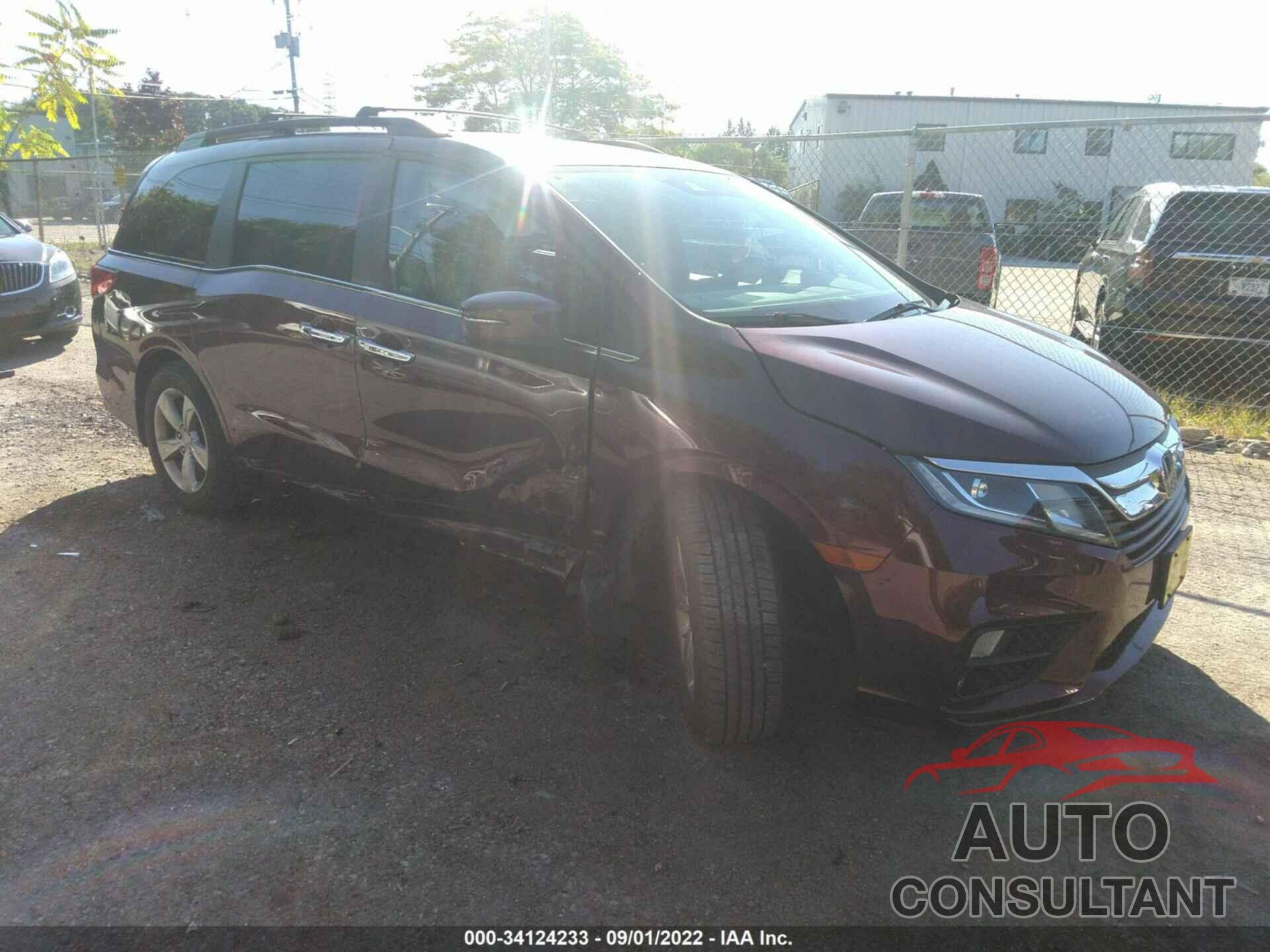 HONDA ODYSSEY 2018 - 5FNRL6H78JB016582