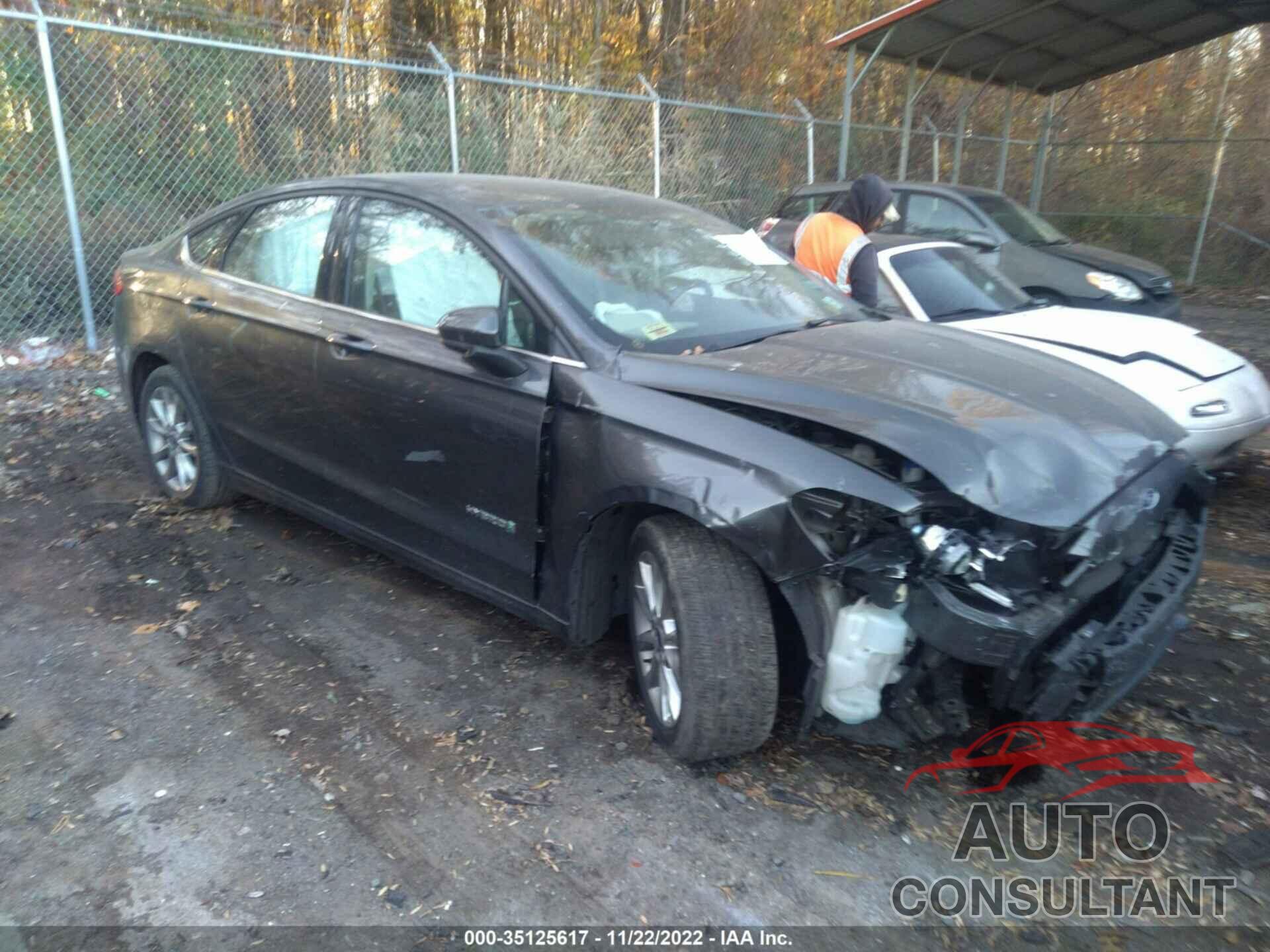 FORD FUSION 2017 - 3FA6P0LU7HR237042
