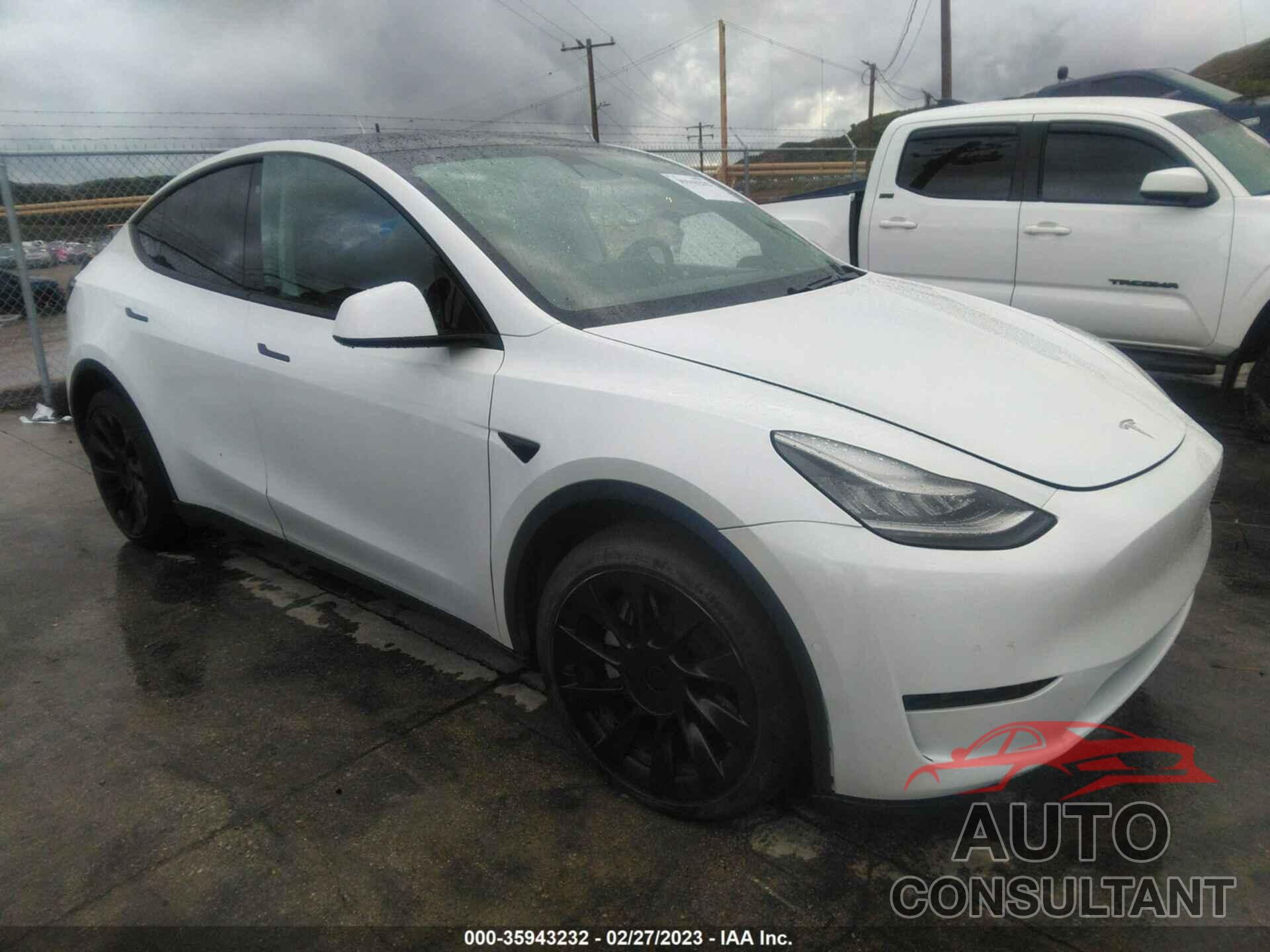 TESLA MODEL Y 2020 - 5YJYGDEE0LF037419