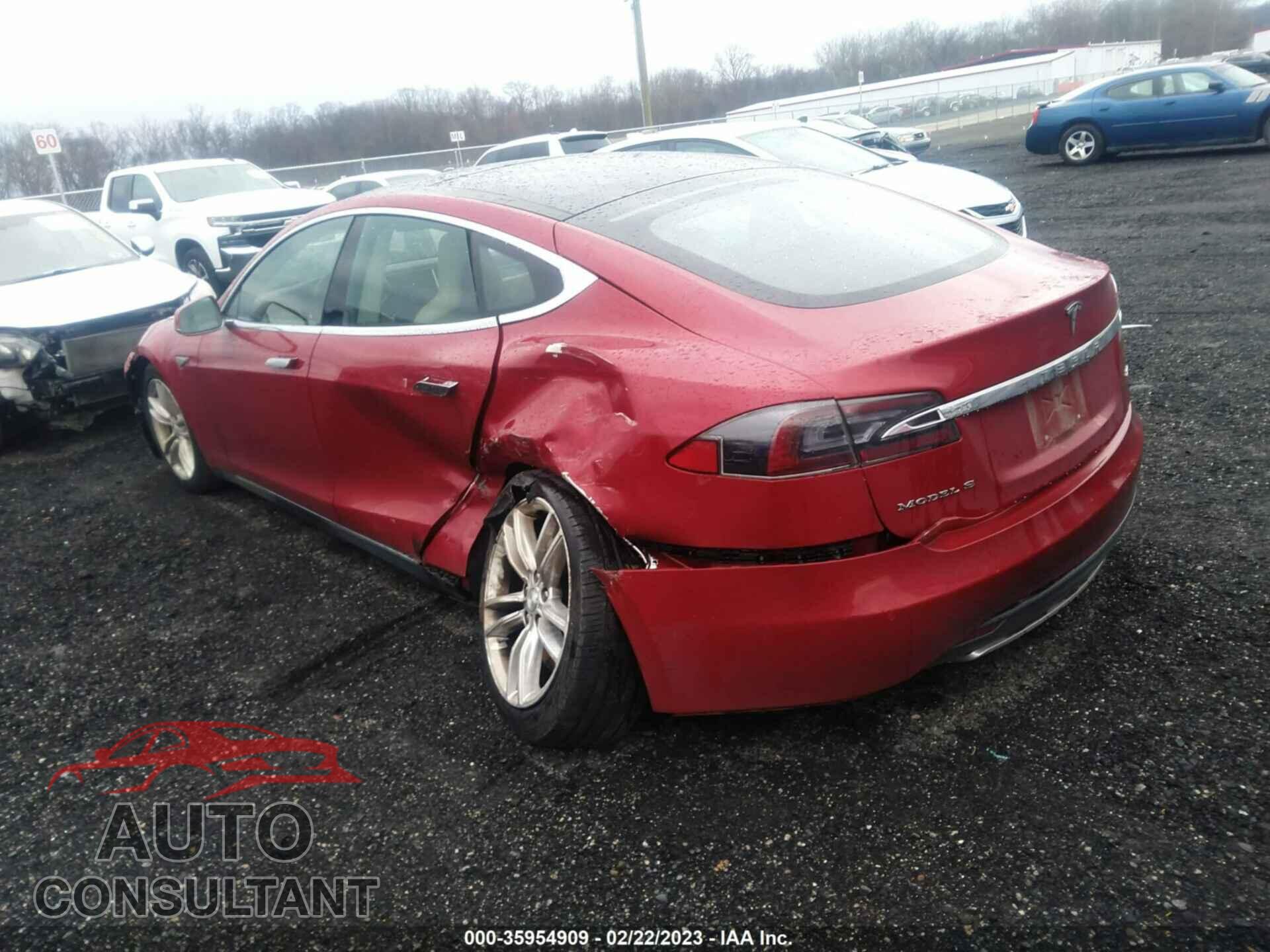 TESLA MODEL S 2015 - 5YJSA1E23FF103705