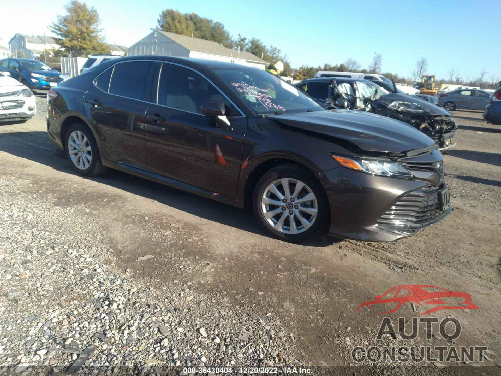 TOYOTA CAMRY 2019 - 4T1B11HK9KU247574