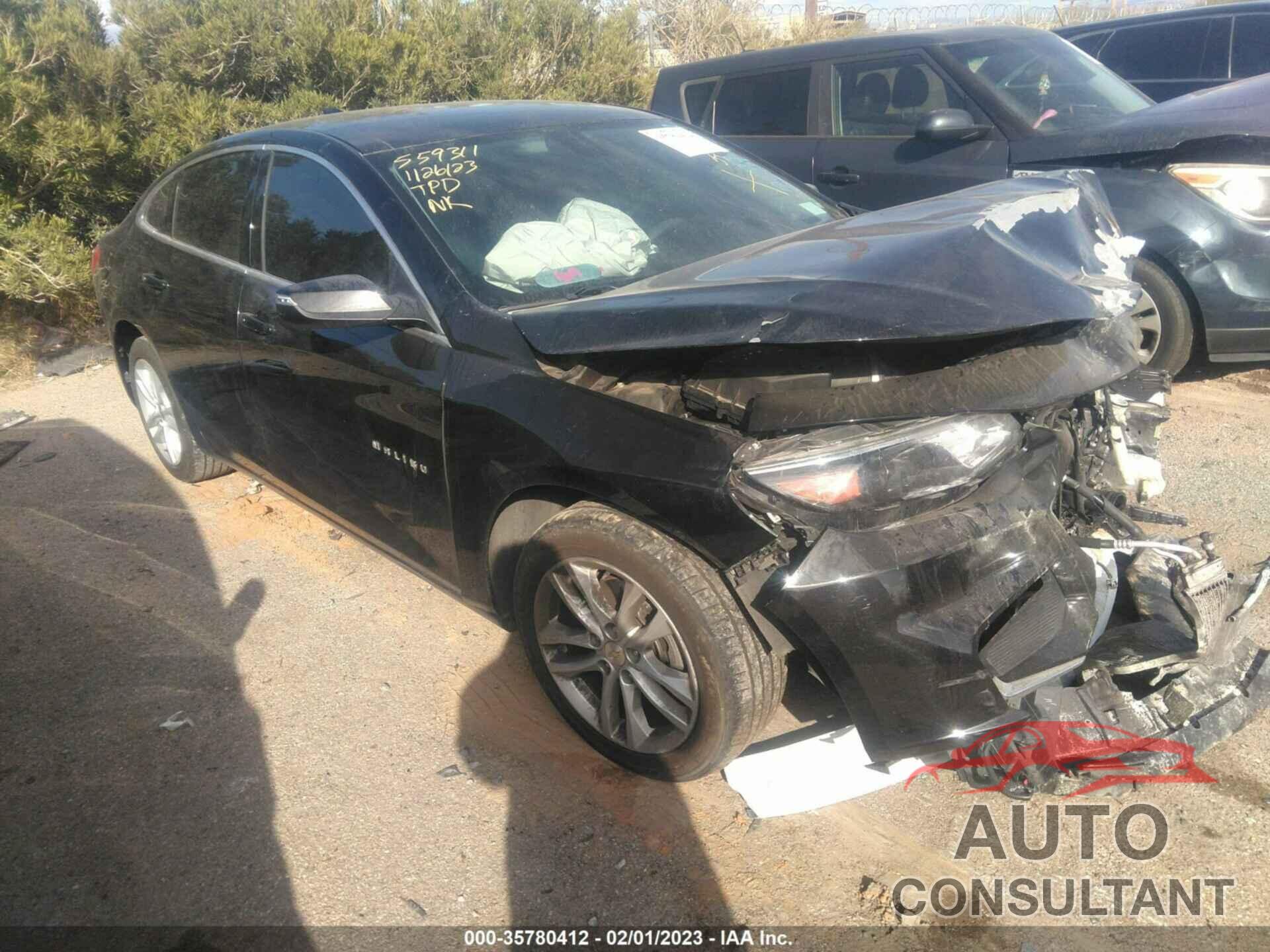 CHEVROLET MALIBU 2018 - 1G1ZD5ST0JF237434