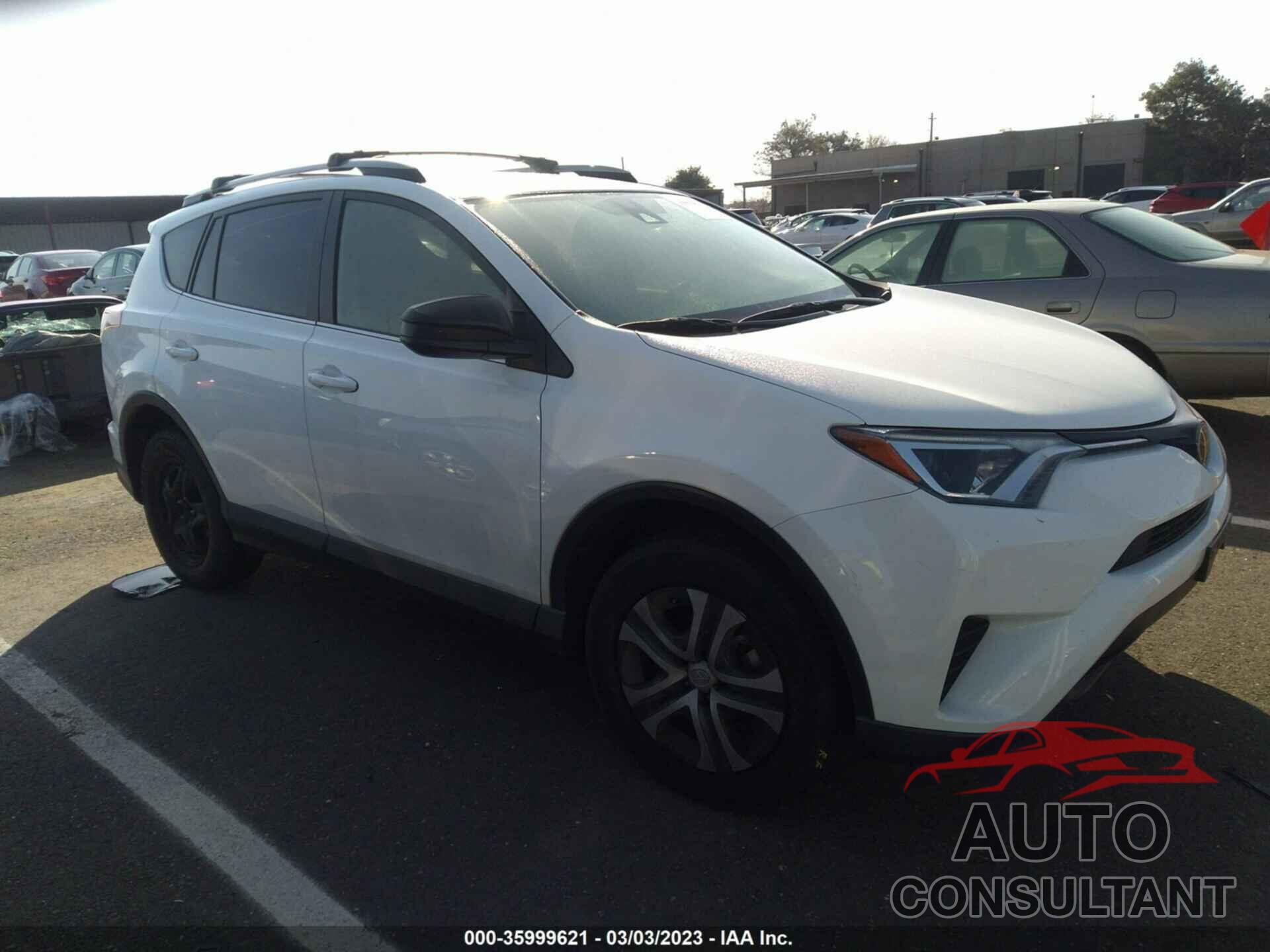 TOYOTA RAV4 2018 - JTMZFREV1JJ728016