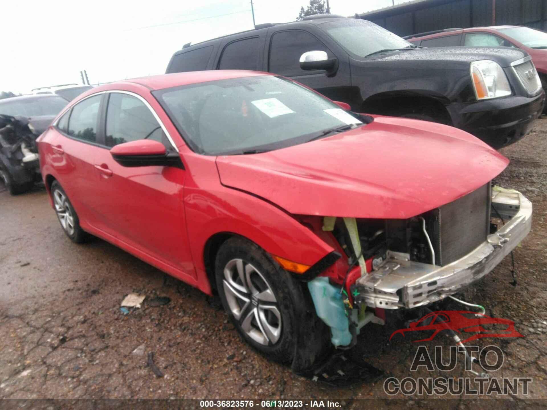 HONDA CIVIC 2018 - 2HGFC2F58JH503256