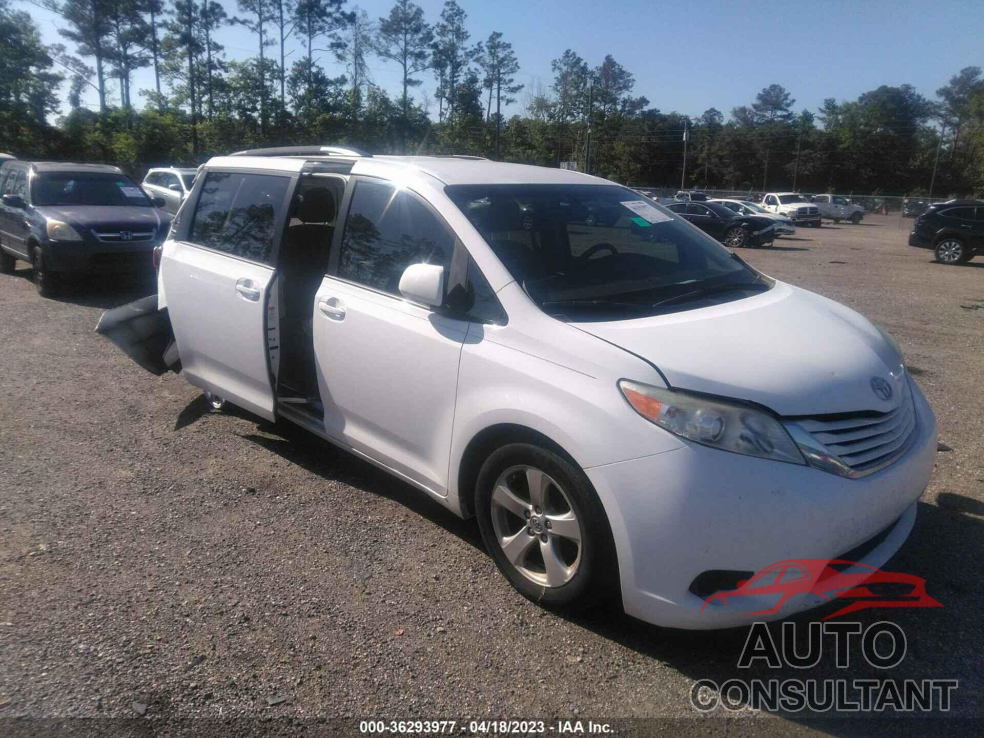 TOYOTA SIENNA 2015 - 5TDKK3DC3FS532504