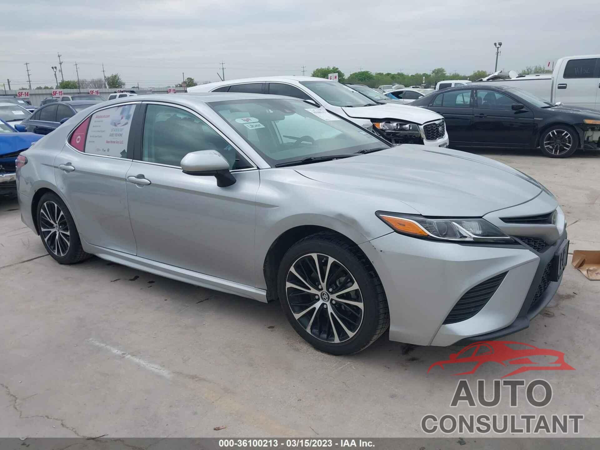 TOYOTA CAMRY 2019 - 4T1B11HK4KU803421