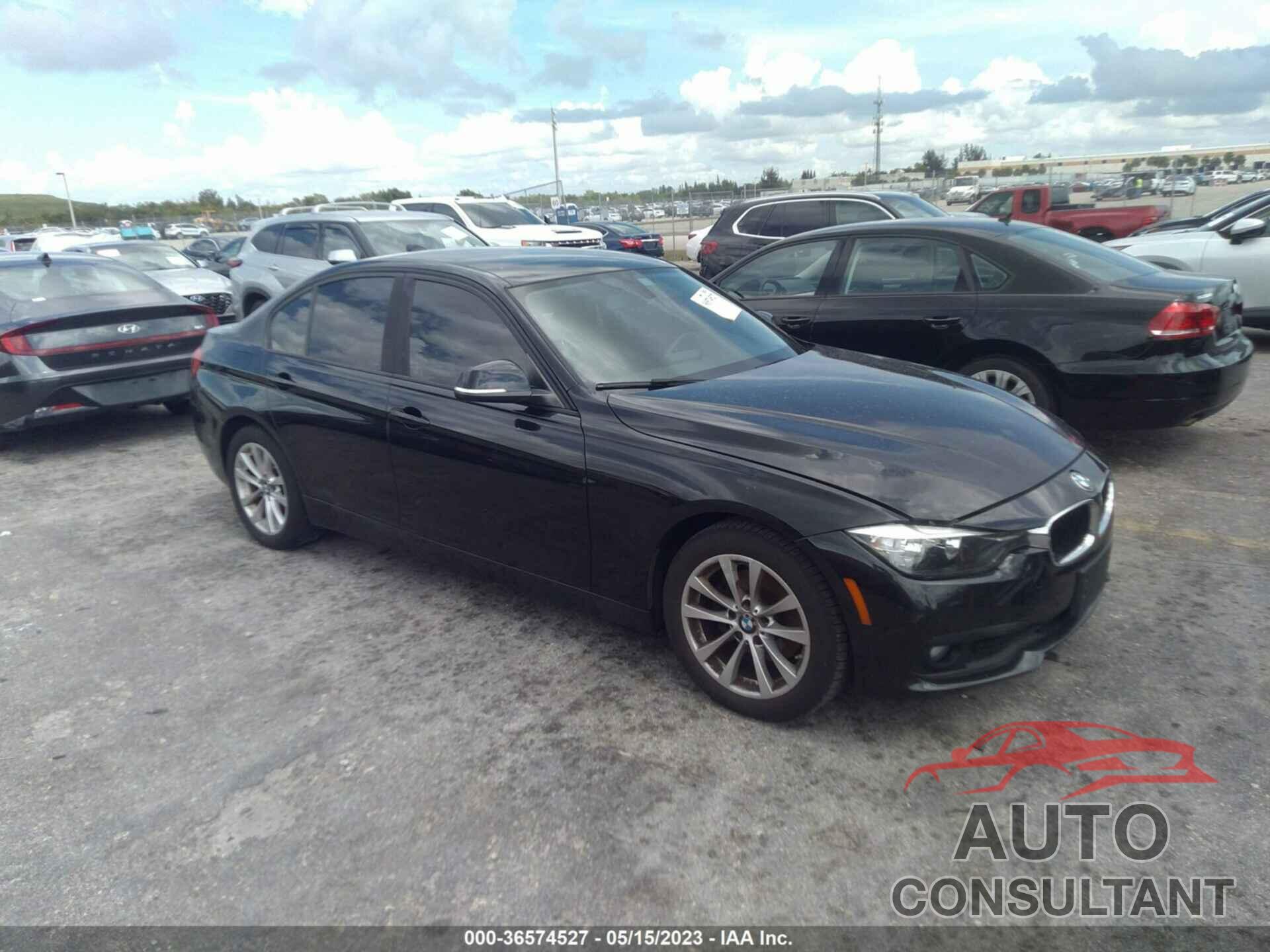 BMW 3 SERIES 2017 - WBA8E5G34HNU45340