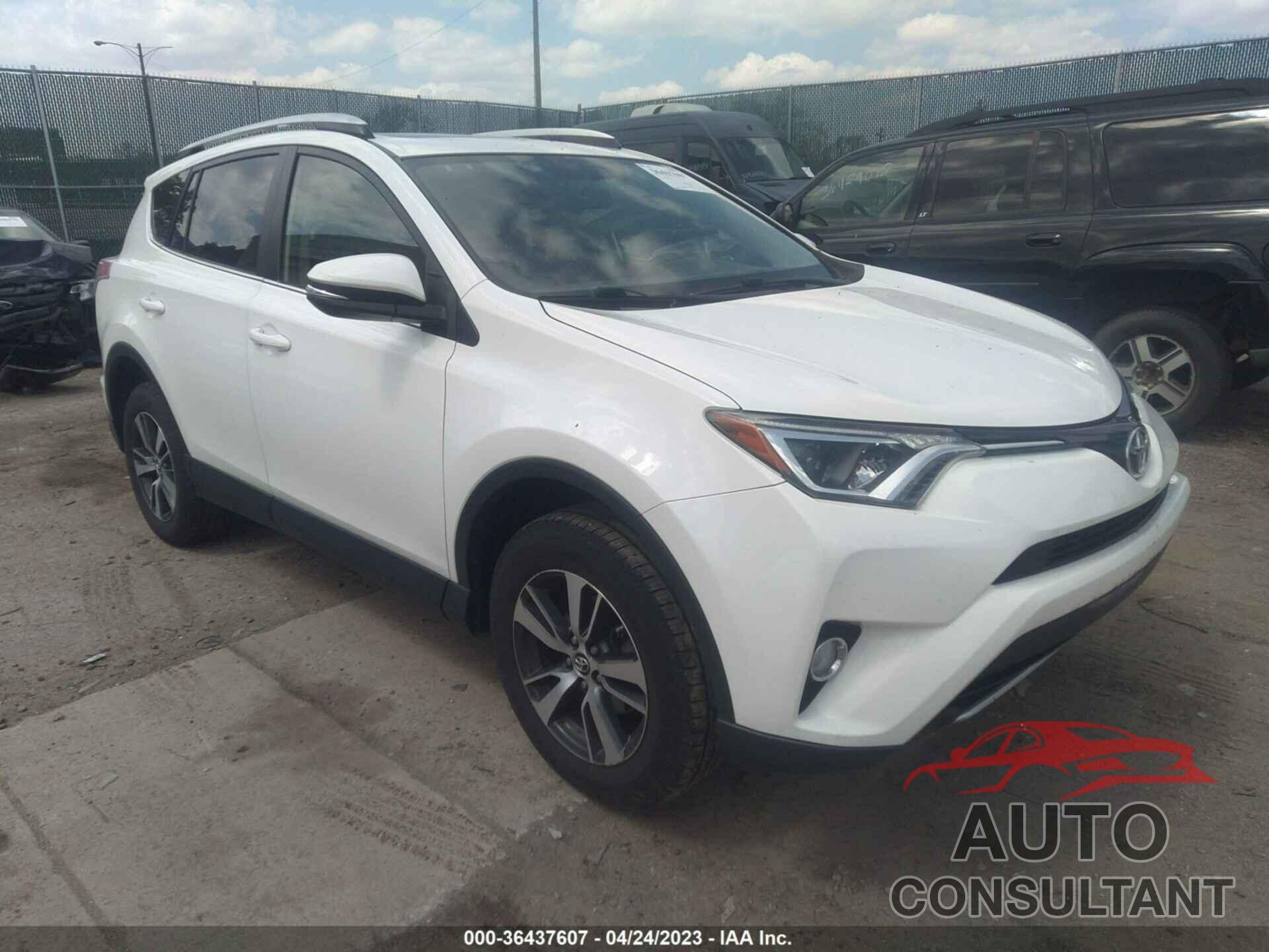 TOYOTA RAV4 2016 - JTMRFREV7GJ086667