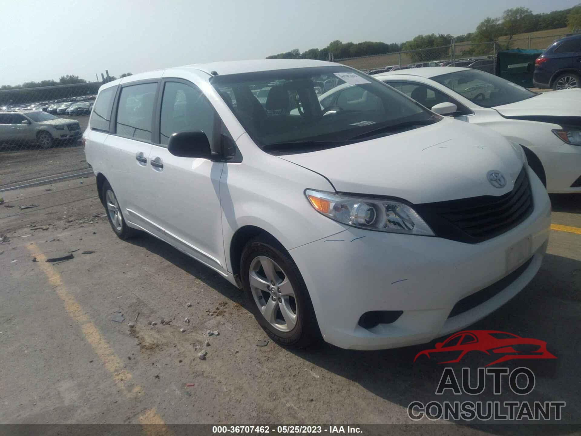 TOYOTA SIENNA 2016 - 5TDZK3DC1GS756936