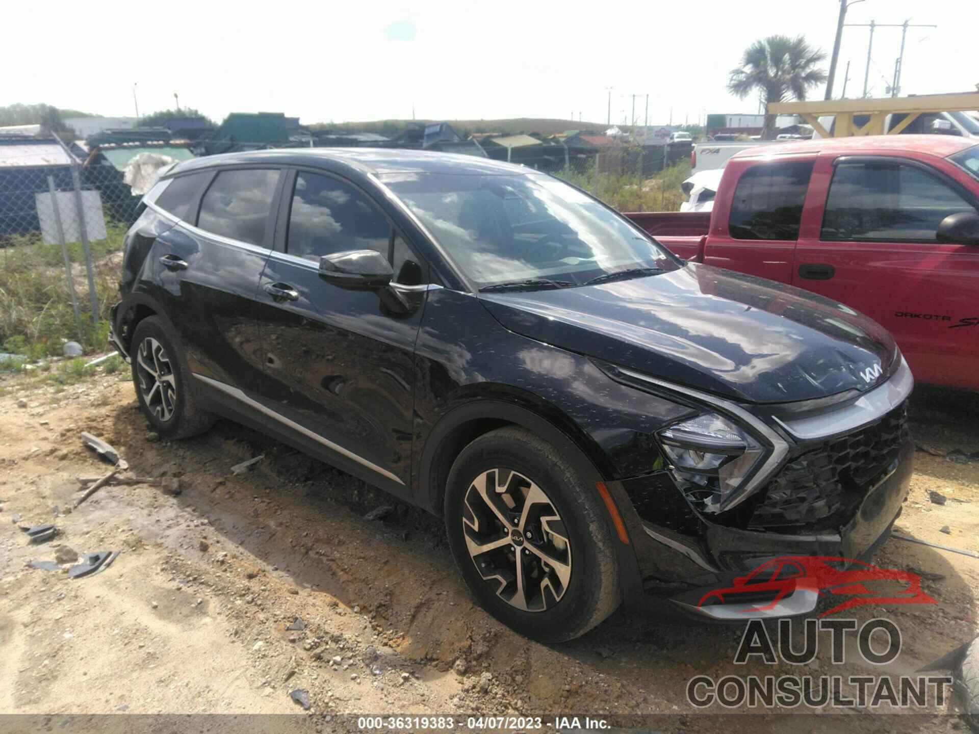 KIA SPORTAGE 2023 - 5XYK33AF0PG075239