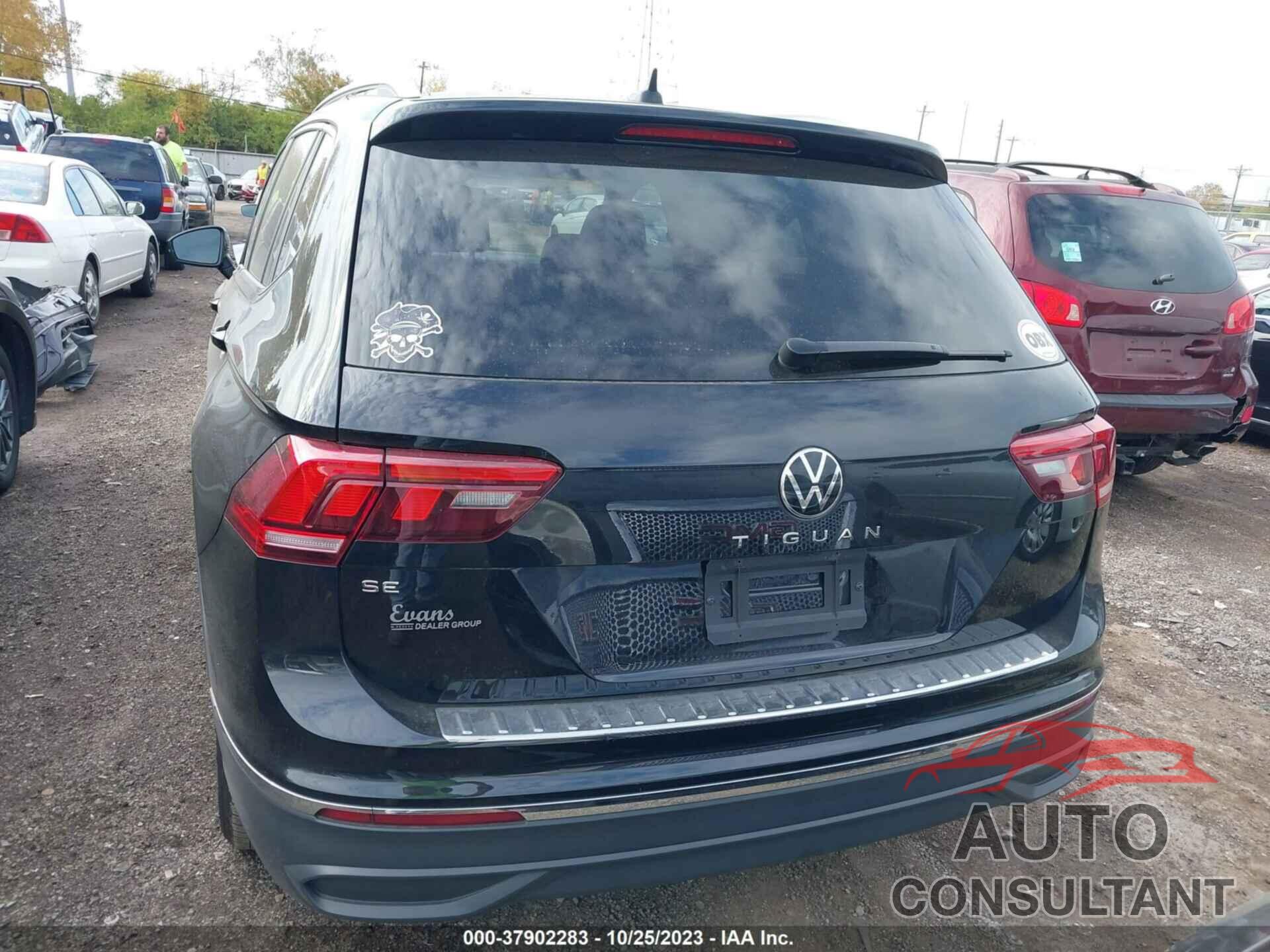 VOLKSWAGEN TIGUAN 2022 - 3VV3B7AX3NM098152