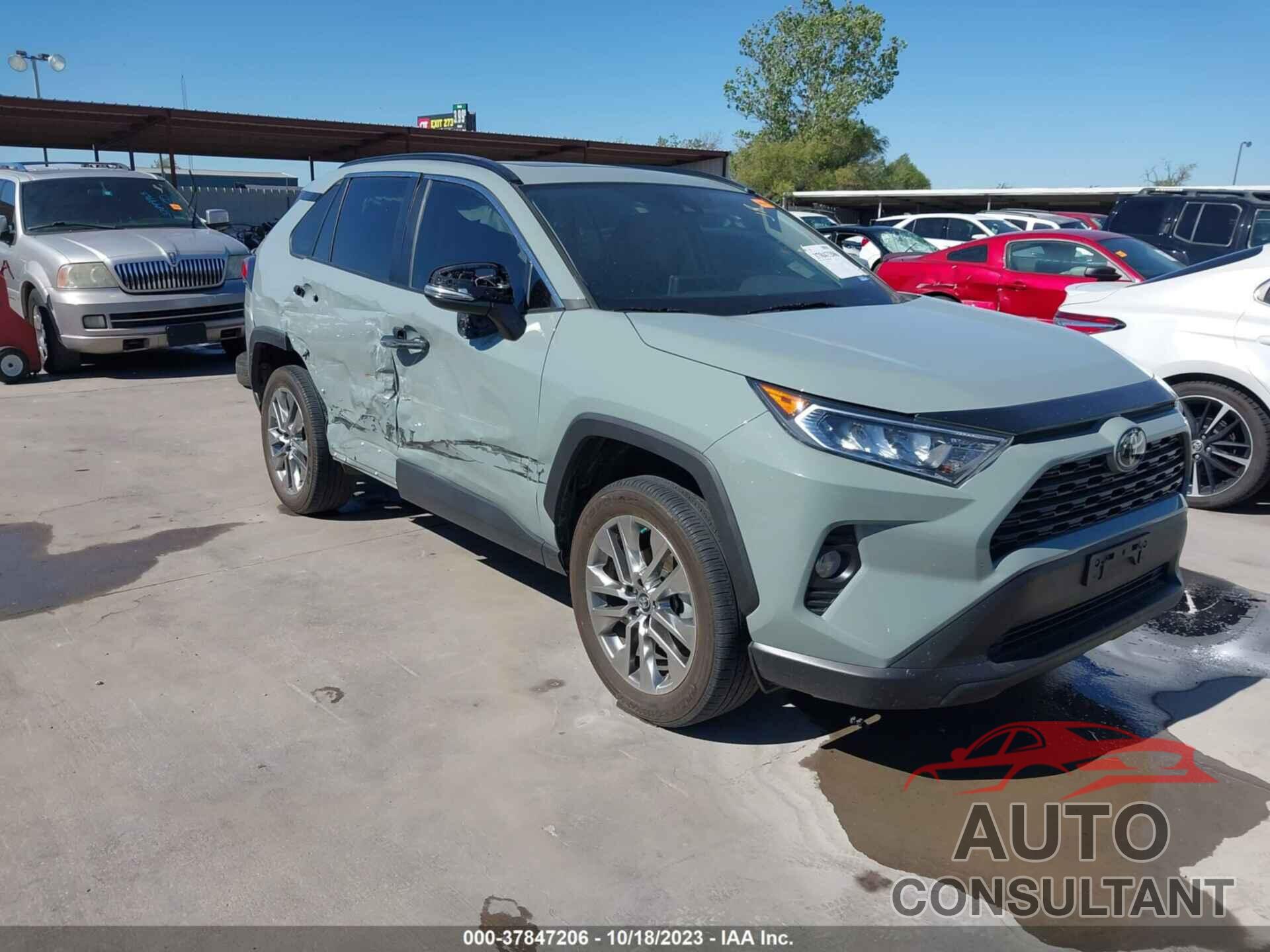 TOYOTA RAV4 2019 - 2T3C1RFV3KC022270