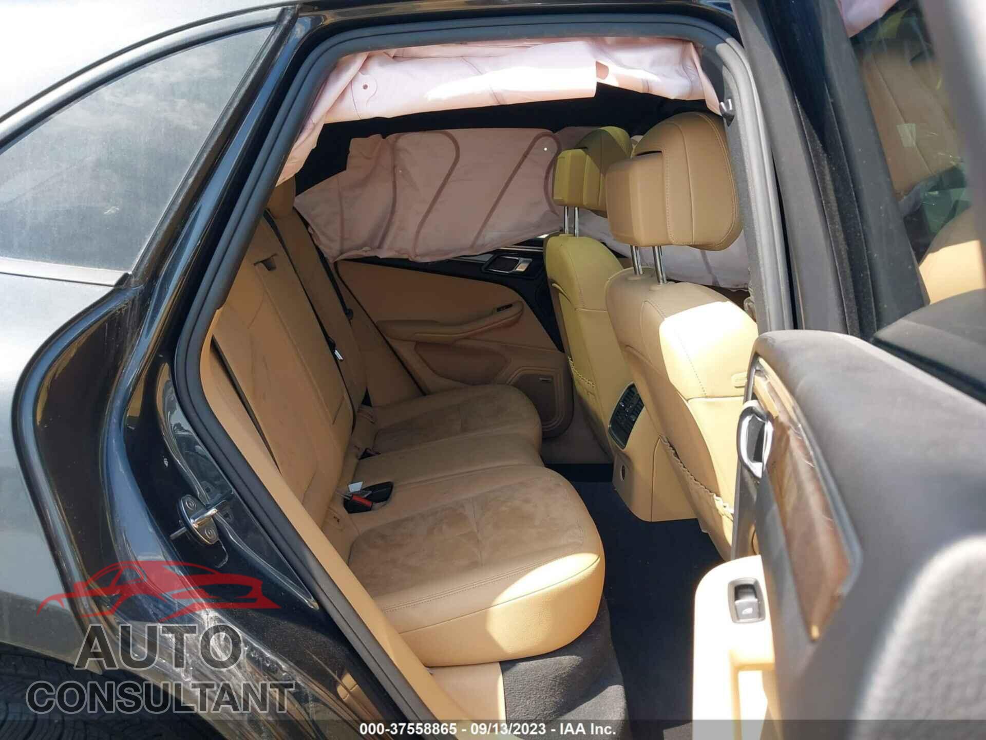 PORSCHE MACAN 2017 - WP1AA2A58HLB07328