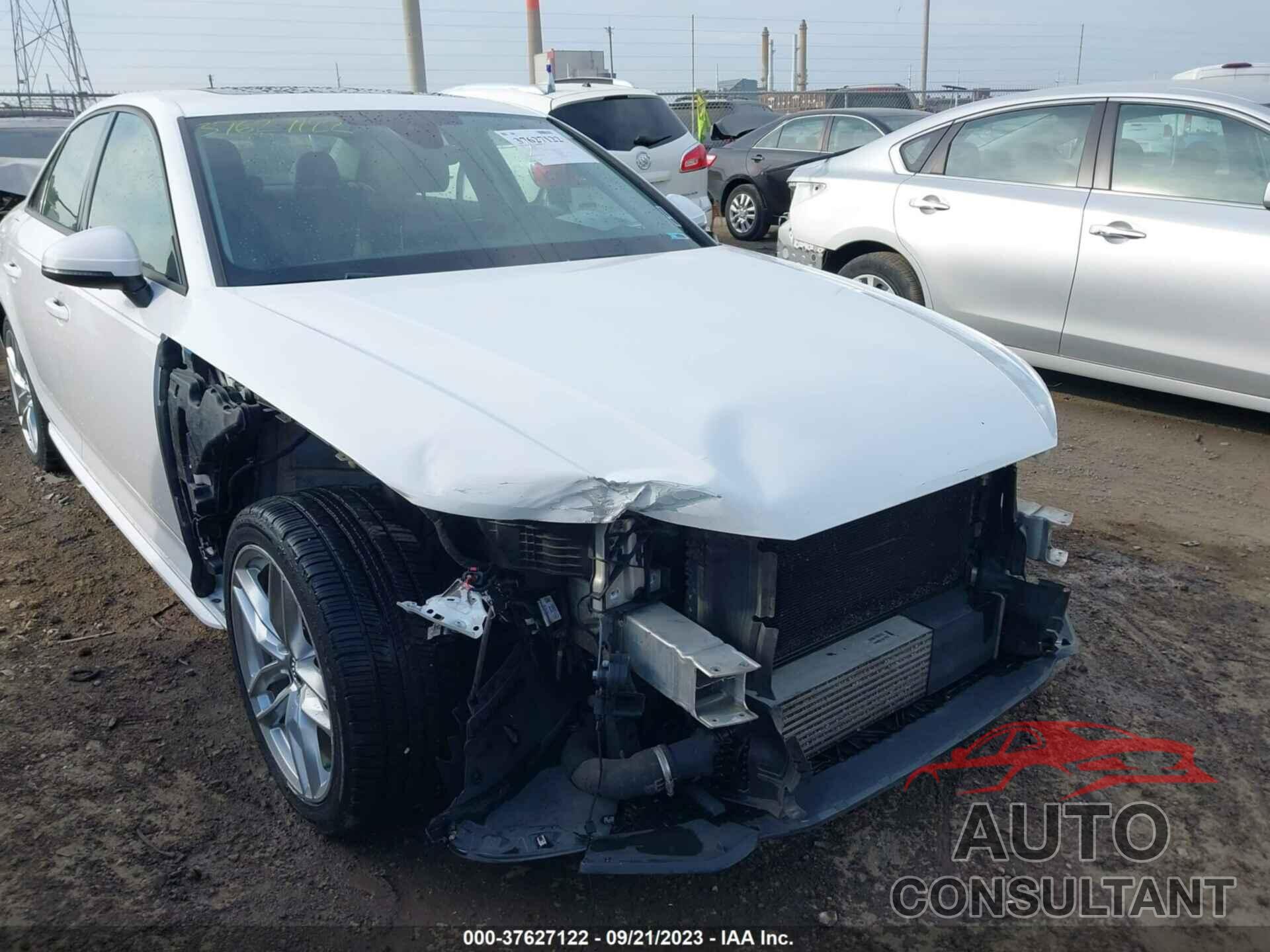 AUDI A4 2017 - WAUDNAF44HN045148