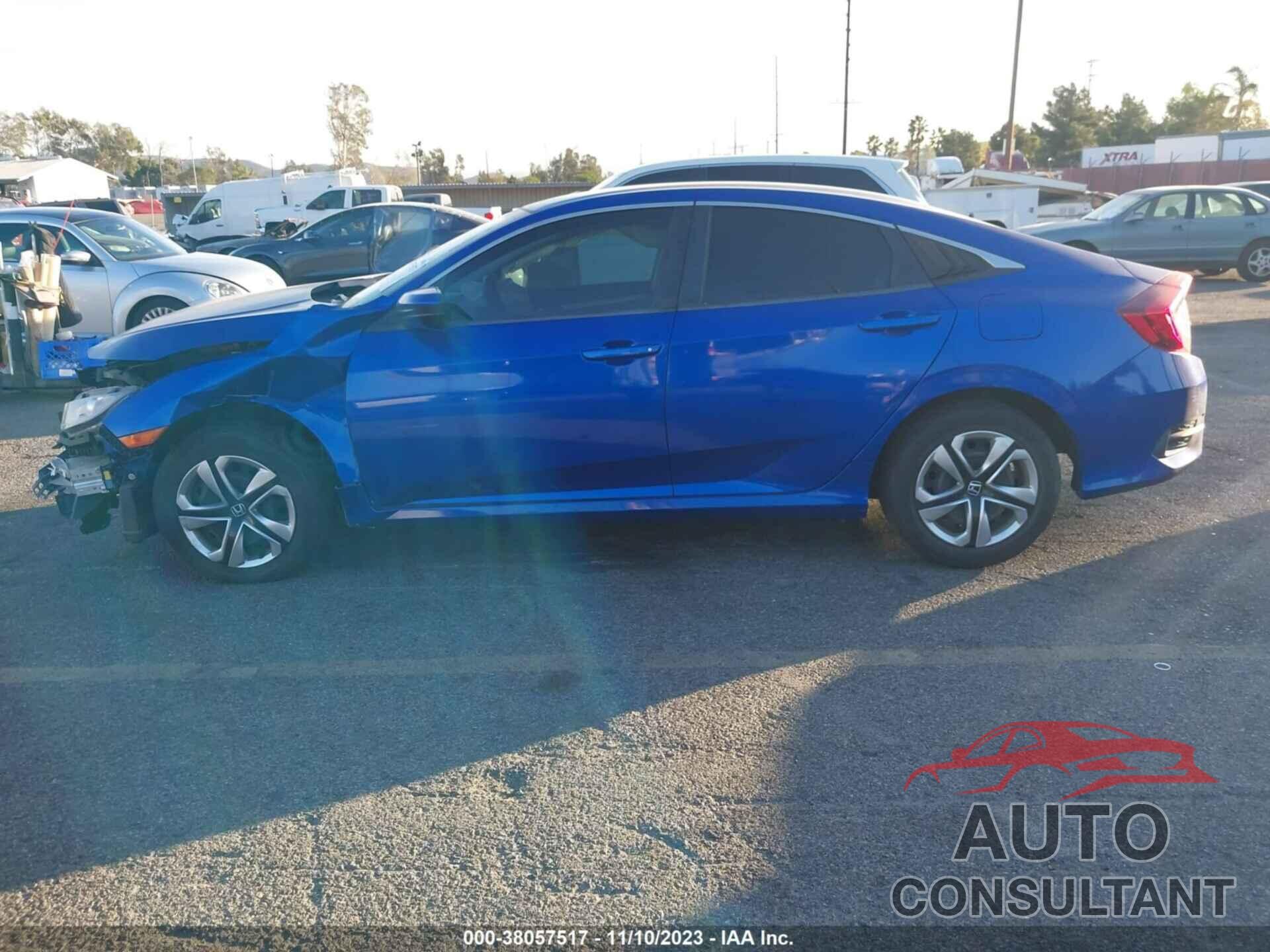 HONDA CIVIC 2018 - 2HGFC2F55JH604657