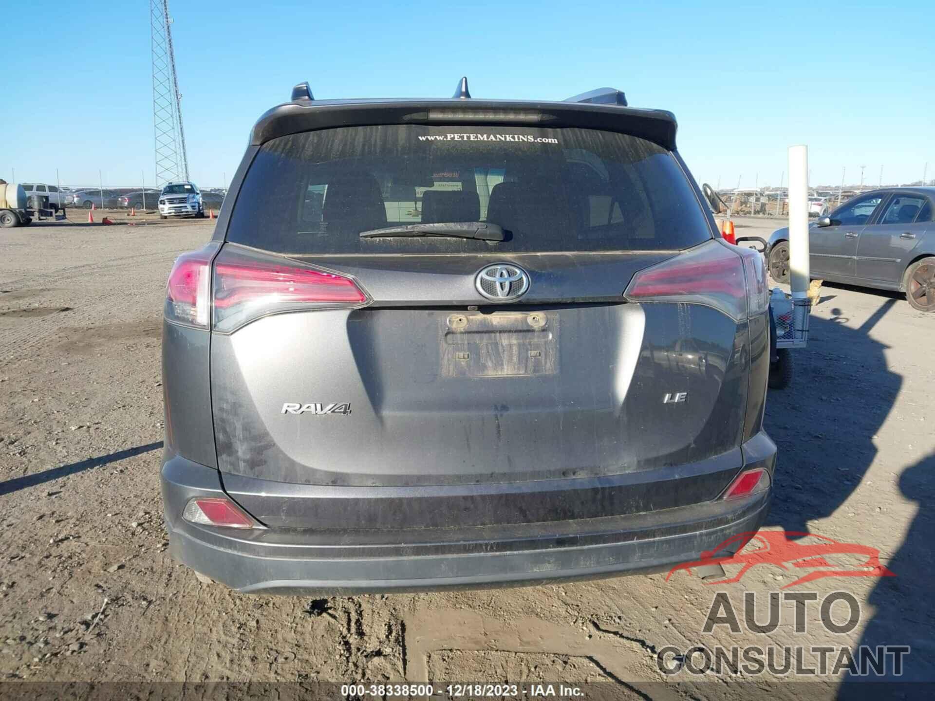 TOYOTA RAV4 2017 - JTMZFREV7HJ125291