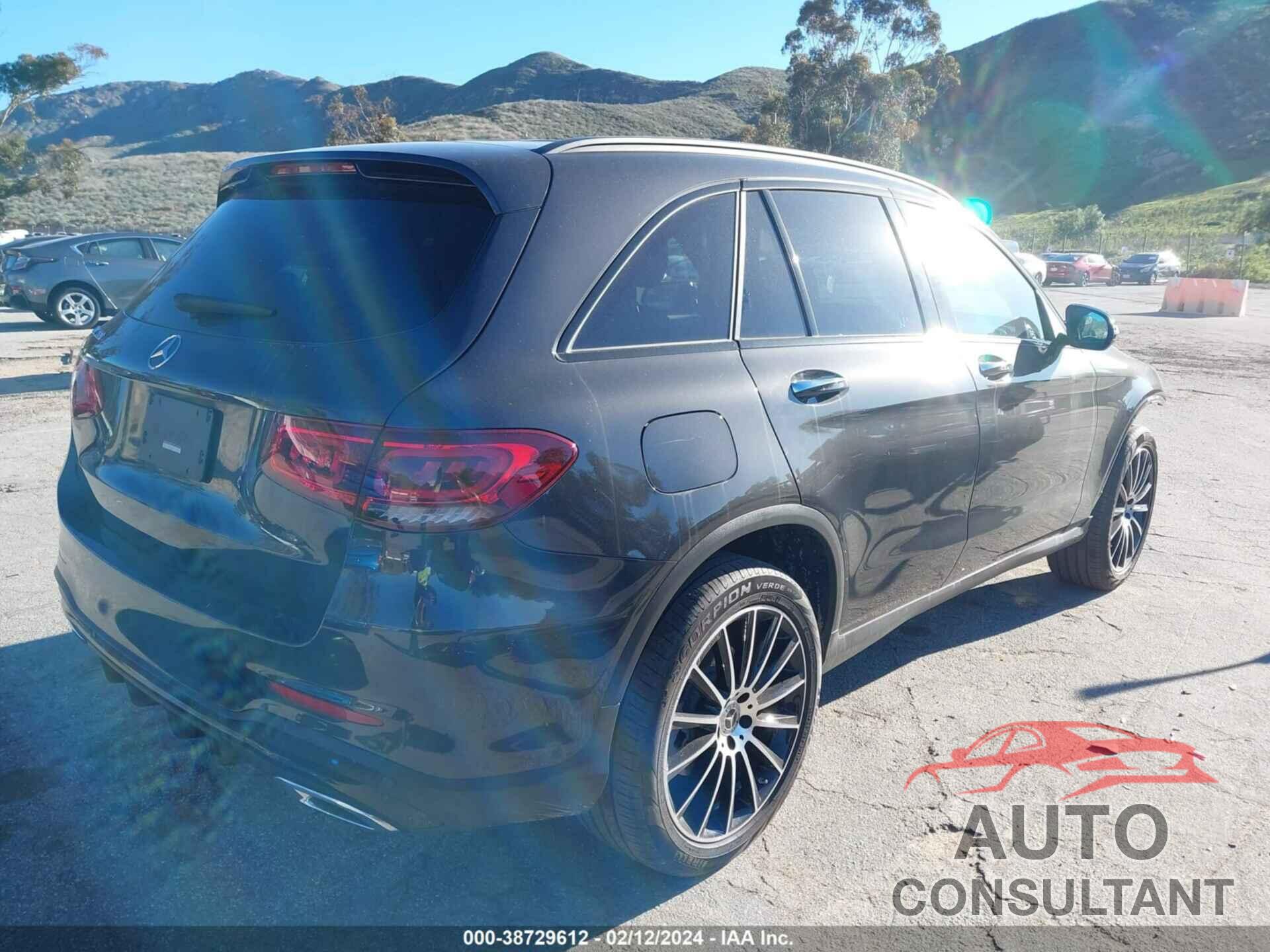 MERCEDES-BENZ GLC 300 2021 - W1N0G8DB3MV322042