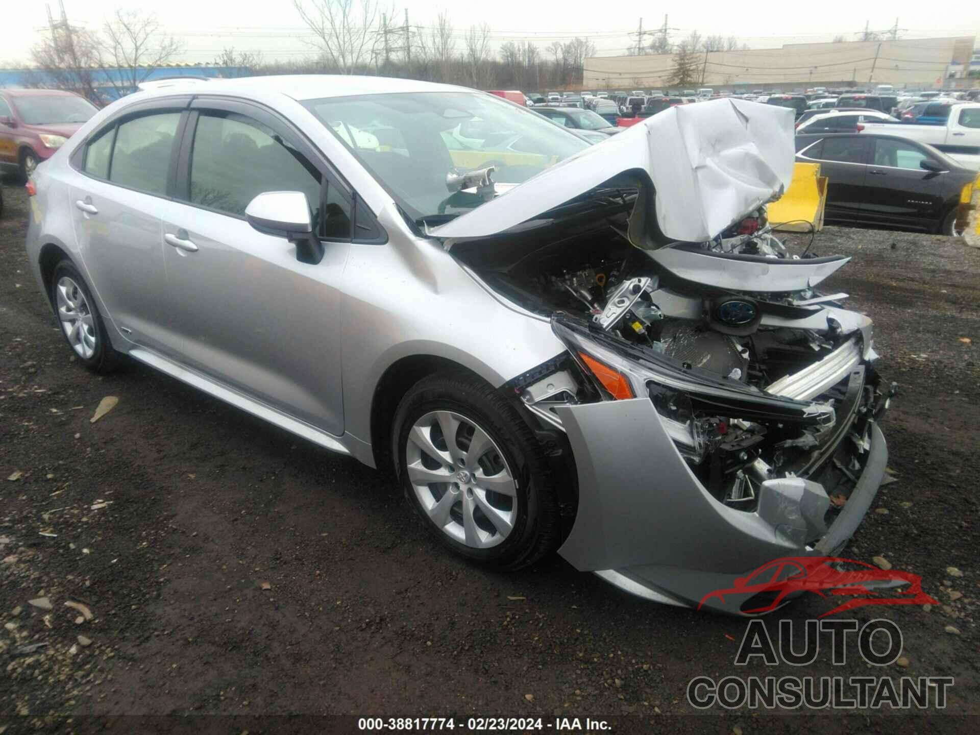 TOYOTA COROLLA 2023 - JTDBDMHE8P3007582