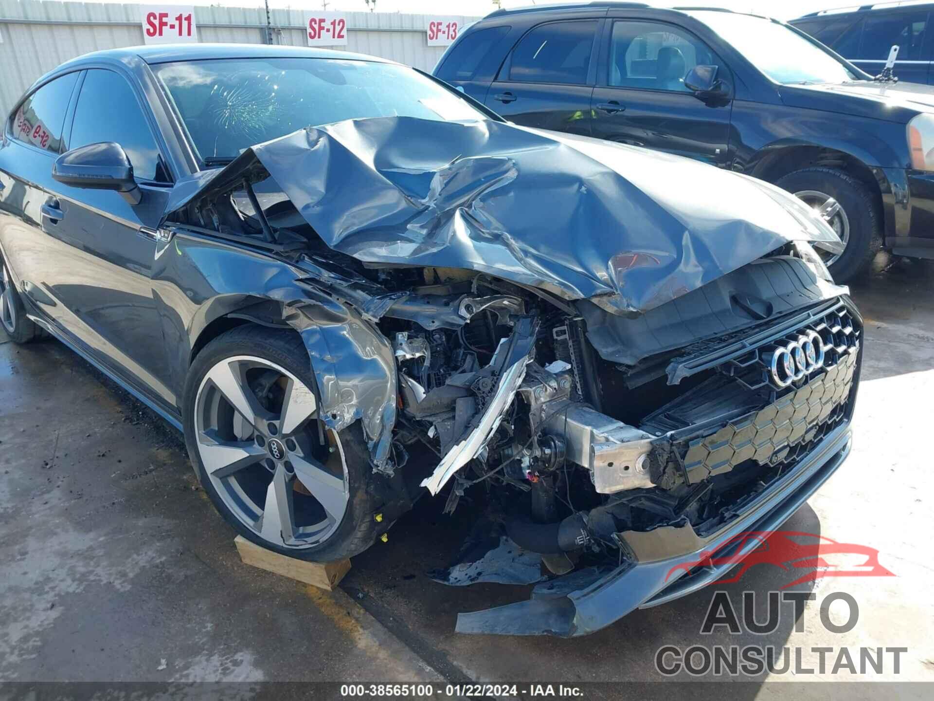 AUDI A5 2021 - WAUFACF52MA007637