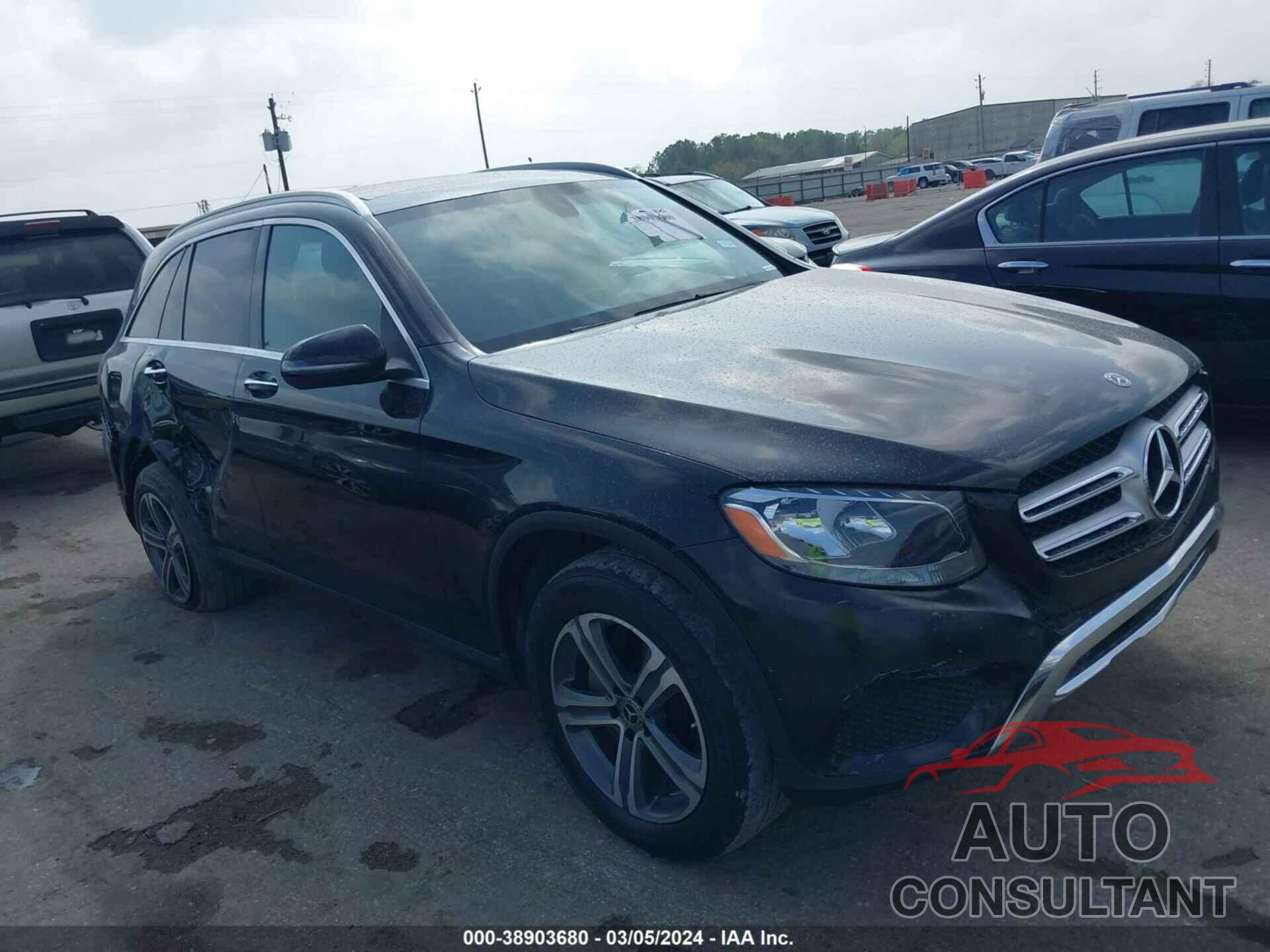 MERCEDES-BENZ GLC 2018 - WDC0G4KB2JV076268