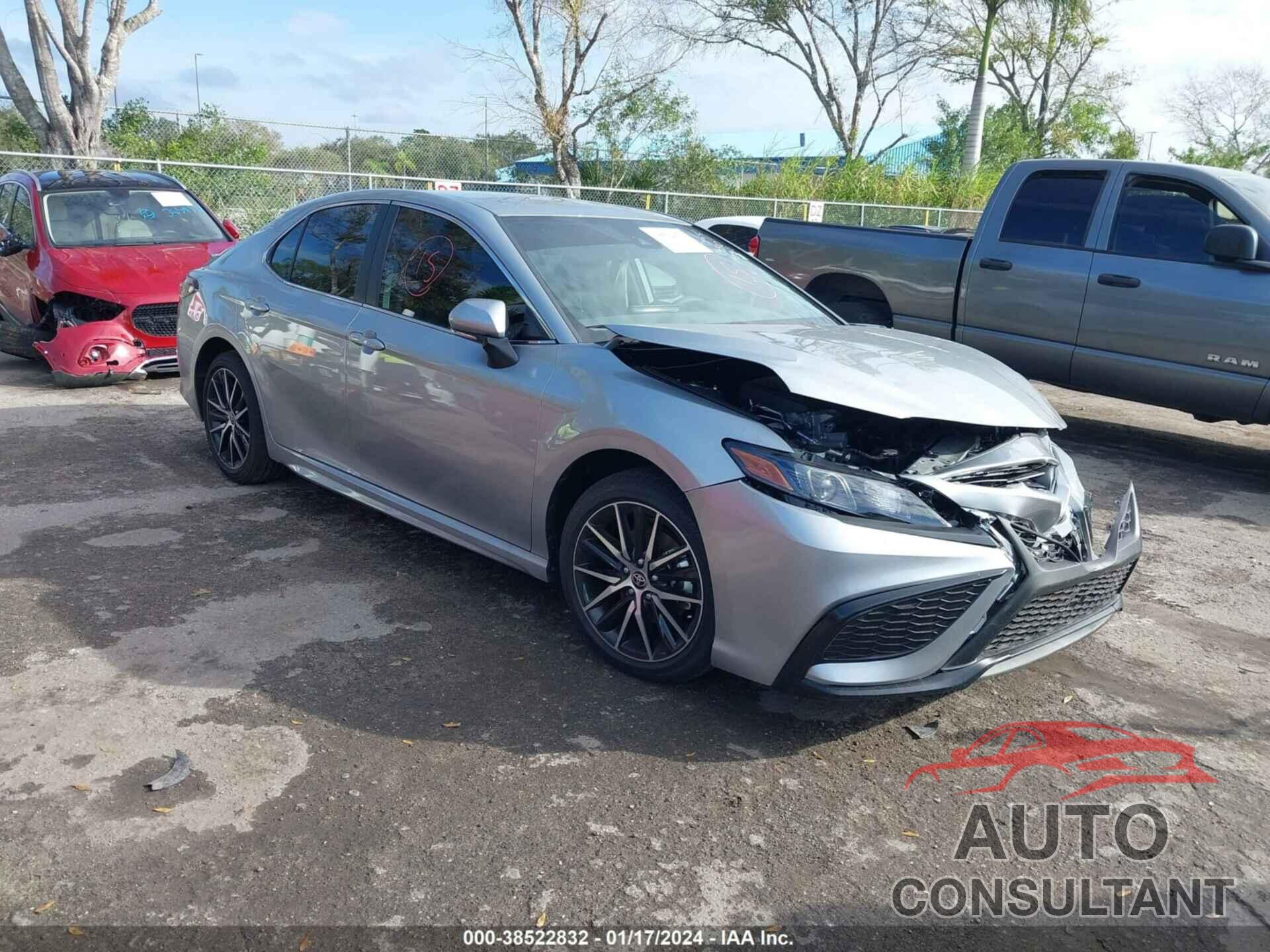 TOYOTA CAMRY 2024 - 4T1G11AK7RU199969