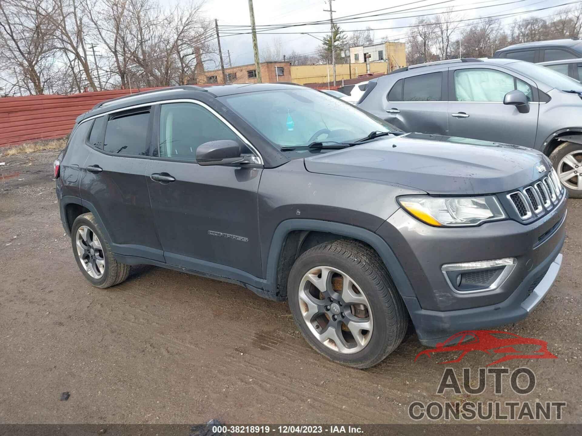 JEEP COMPASS 2018 - 3C4NJDCB8JT365523