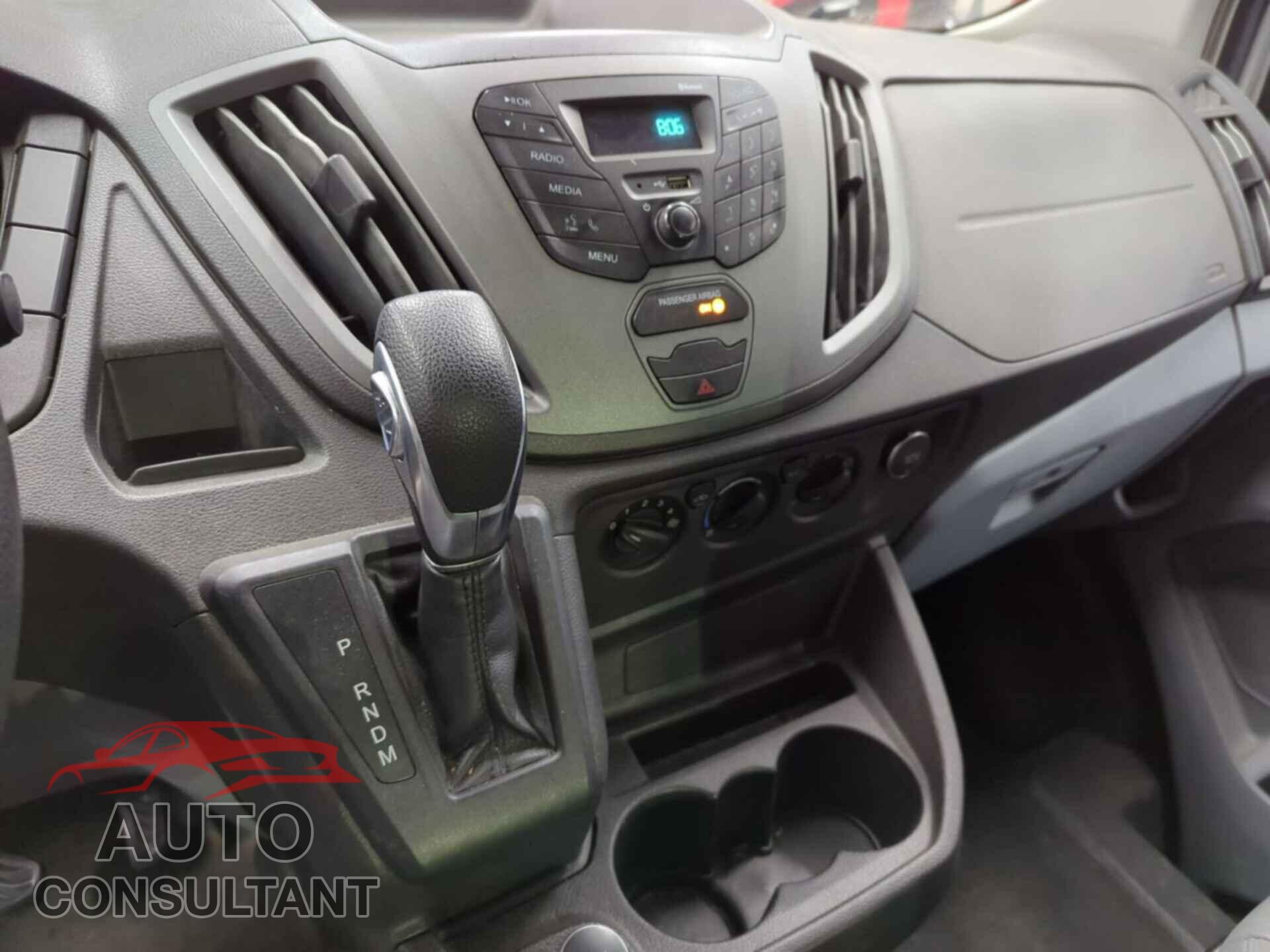 FORD TRANSIT-250 2018 - 1FTYR2CM2JKB24814
