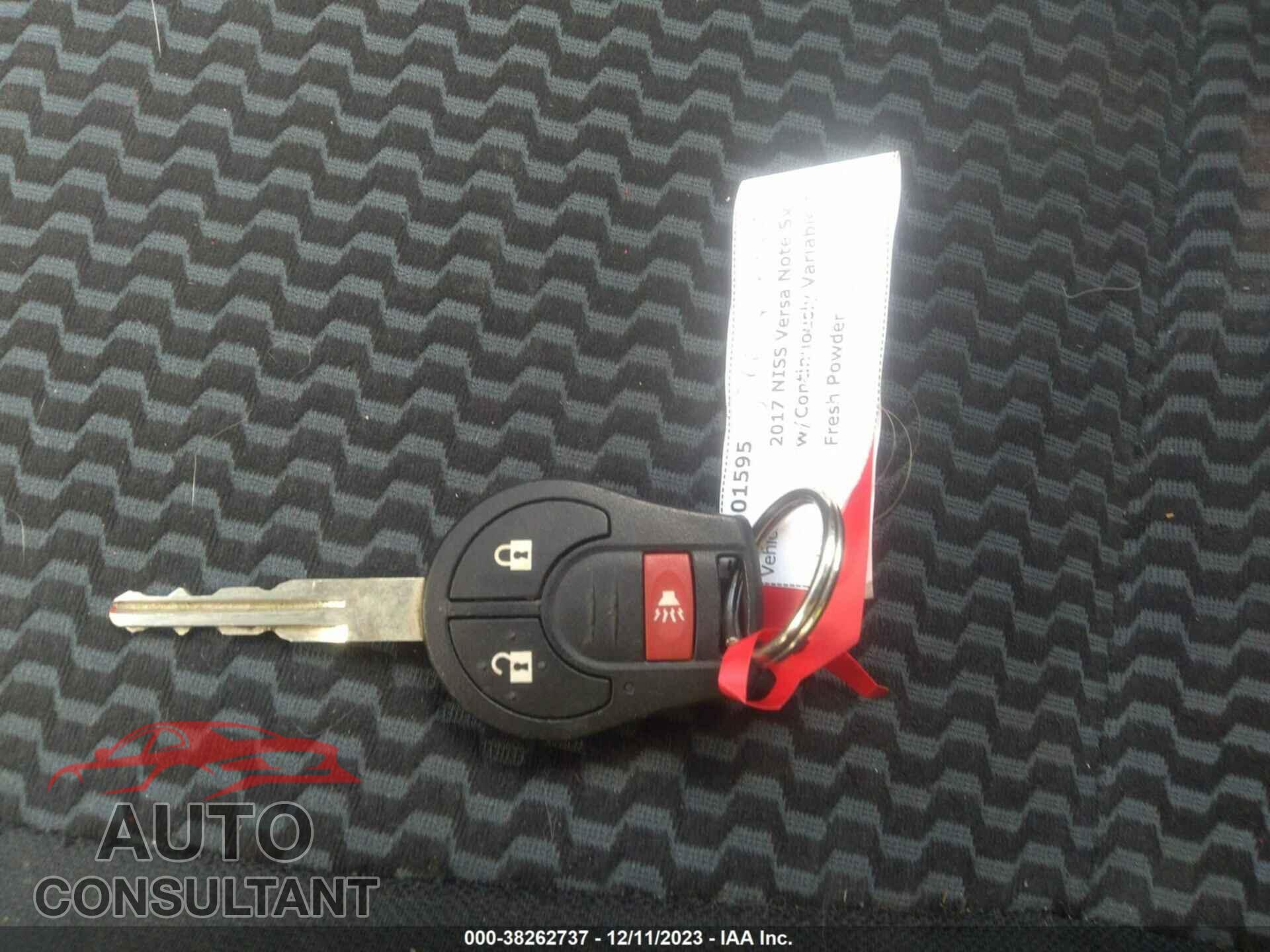 NISSAN VERSA NOTE 2017 - 3N1CE2CP1HL362875
