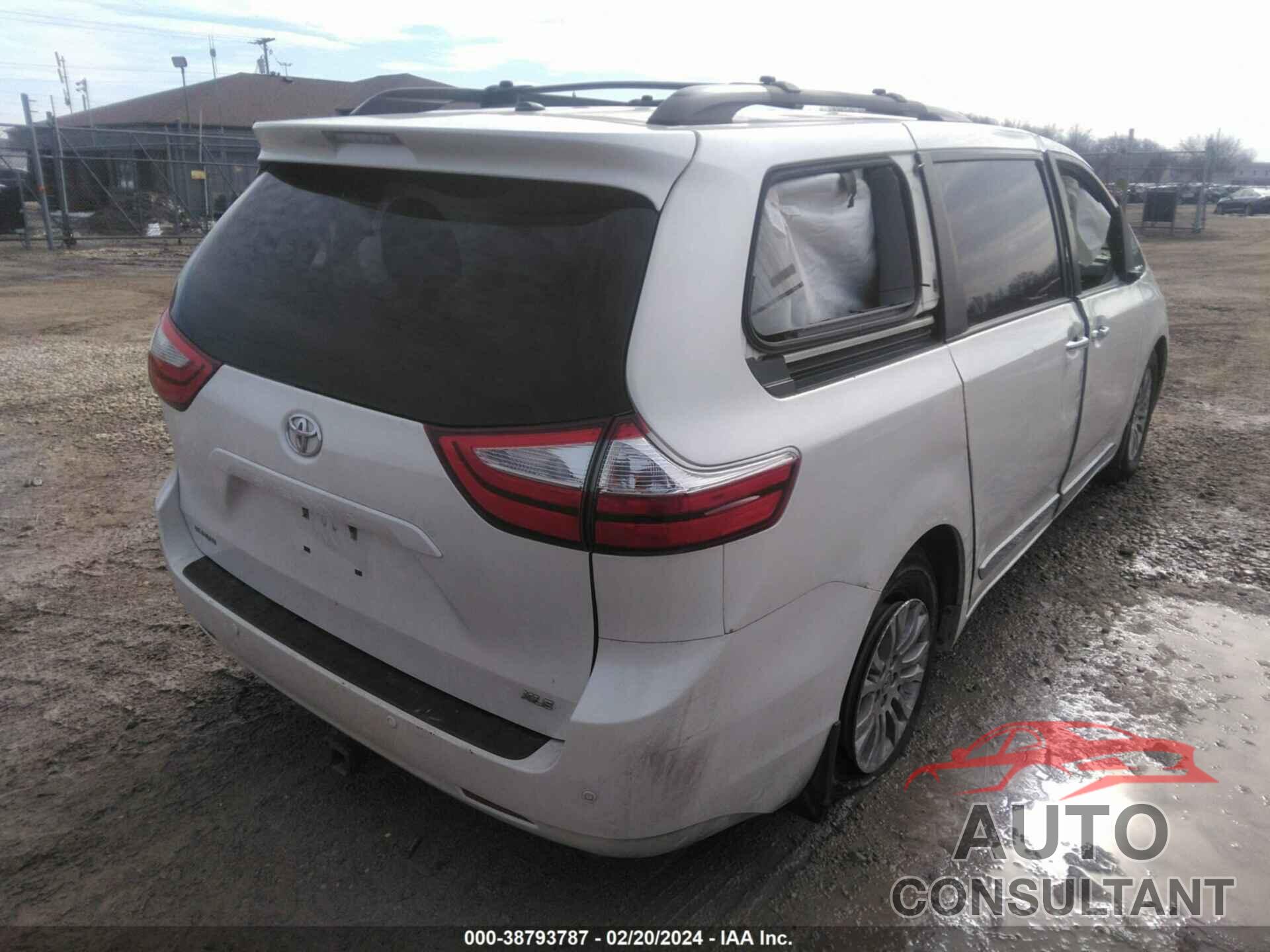 TOYOTA SIENNA 2017 - 5TDYZ3DC7HS840106