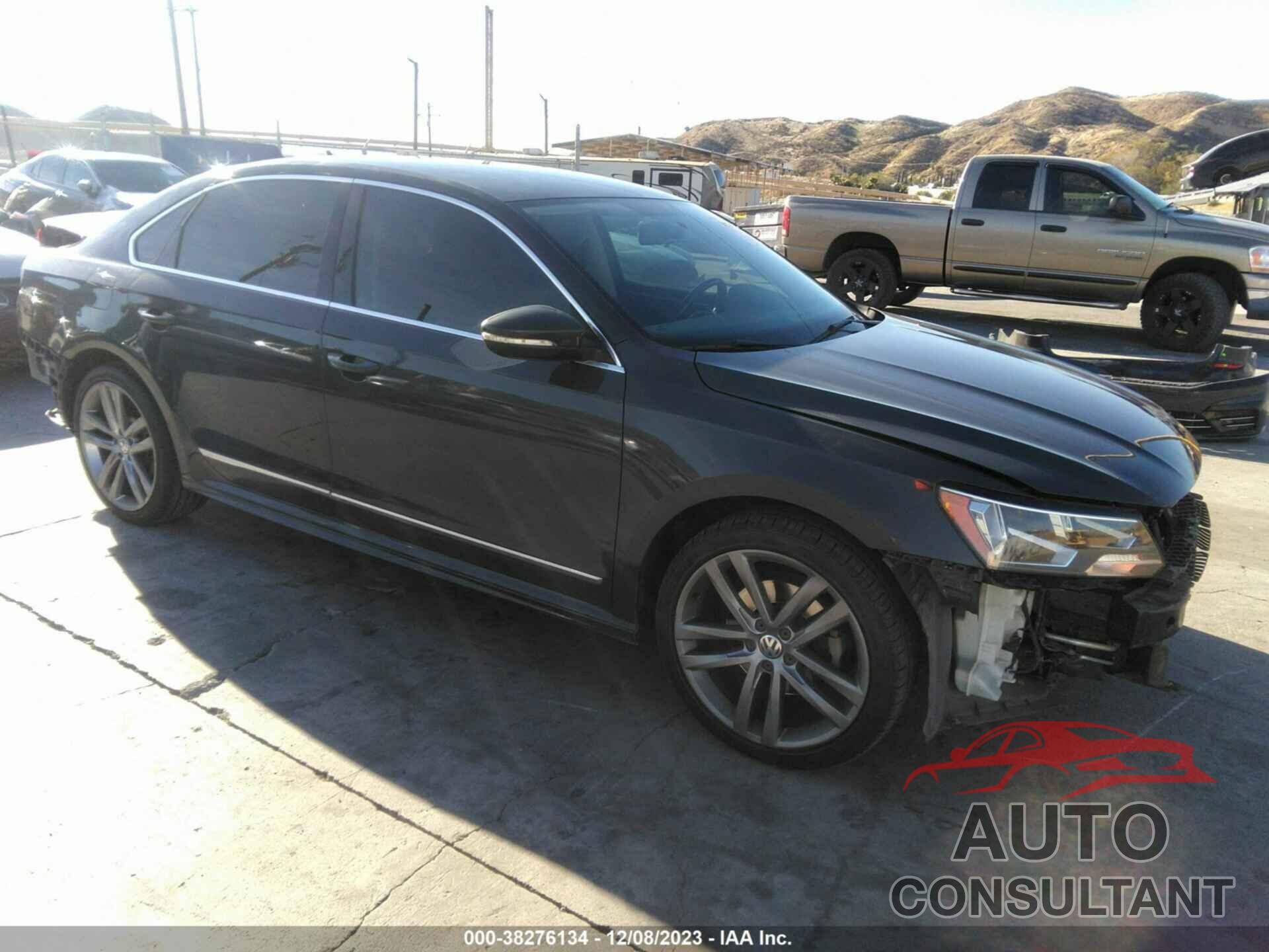 VOLKSWAGEN PASSAT 2016 - 1VWAT7A38GC042466