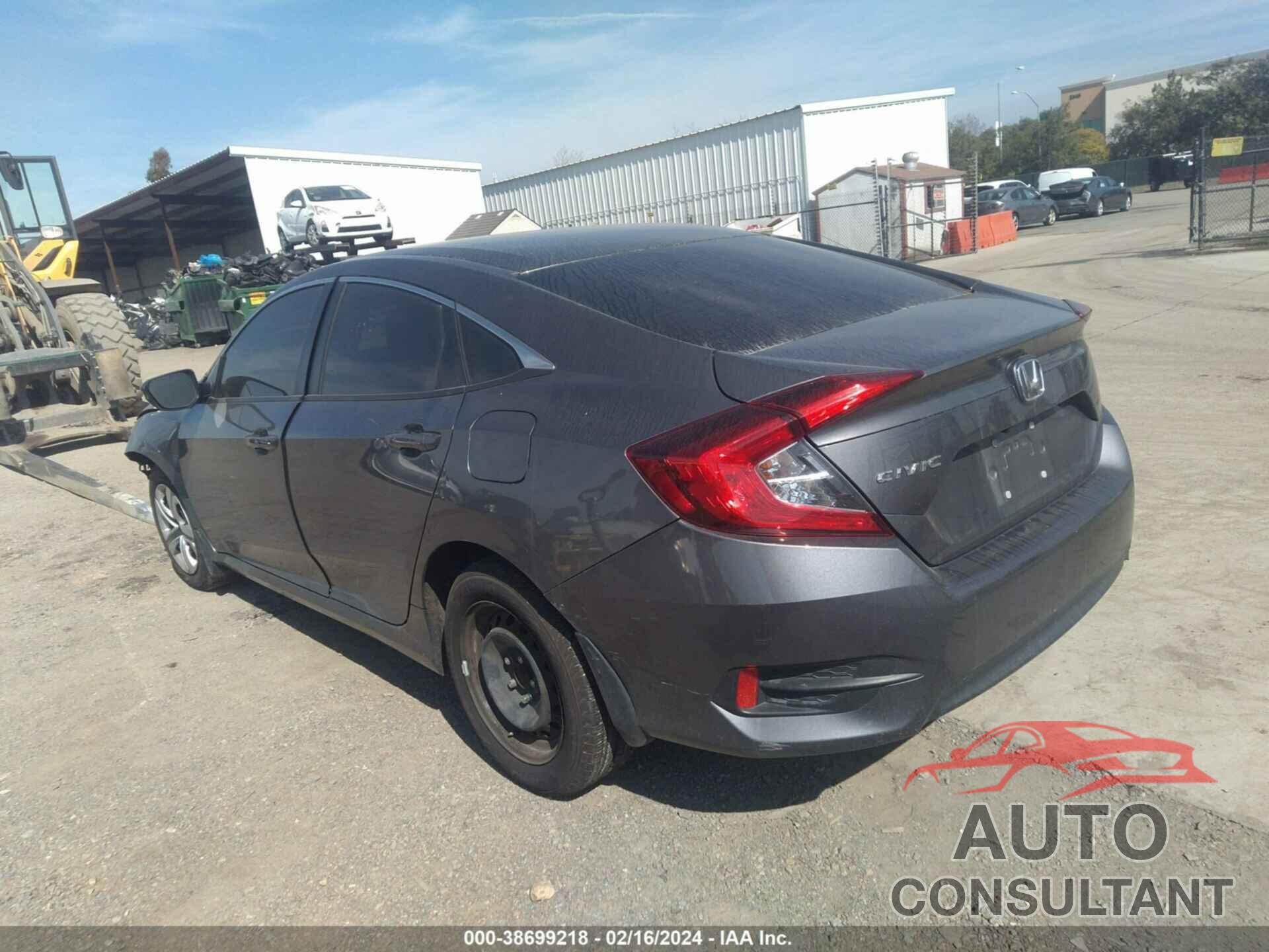 HONDA CIVIC 2018 - 2HGFC2F53JH608691