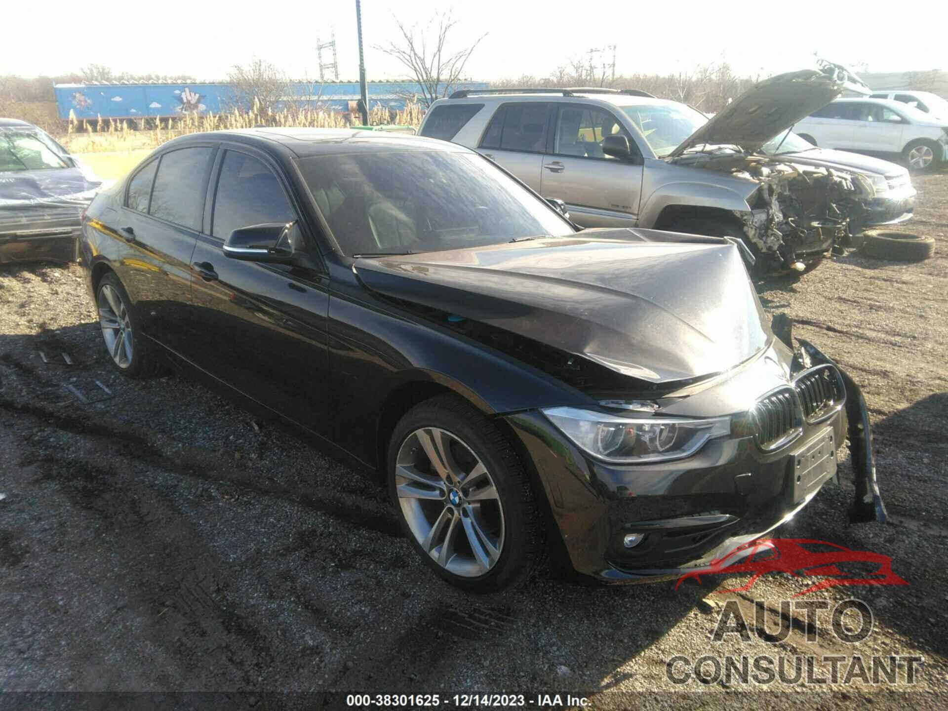 BMW 330 2018 - WBA8D9G54JNU72880