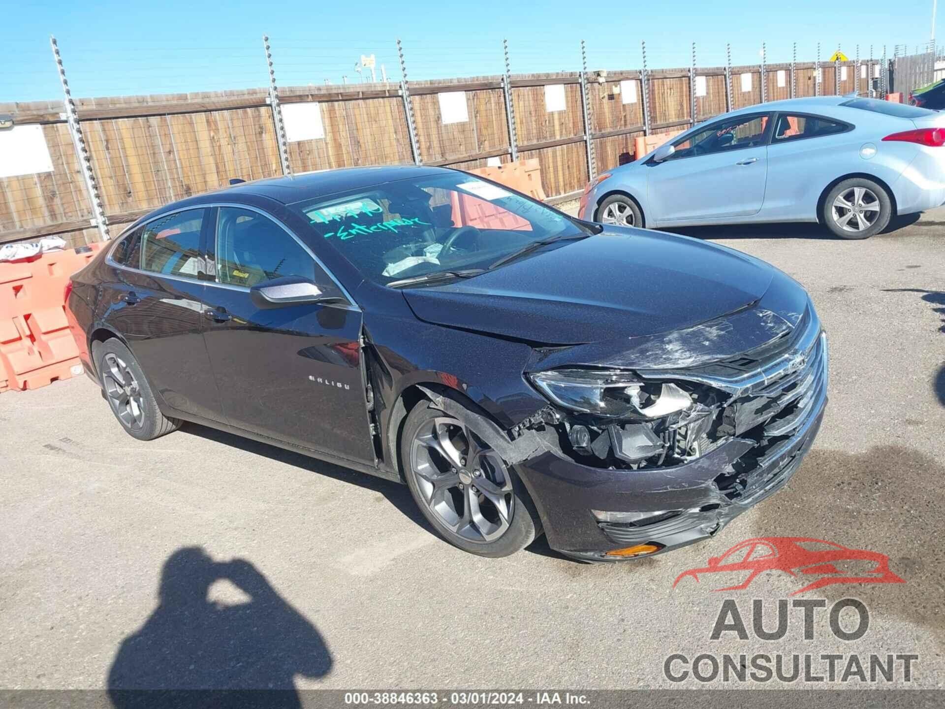 CHEVROLET MALIBU 2023 - 1G1ZD5ST1PF212874