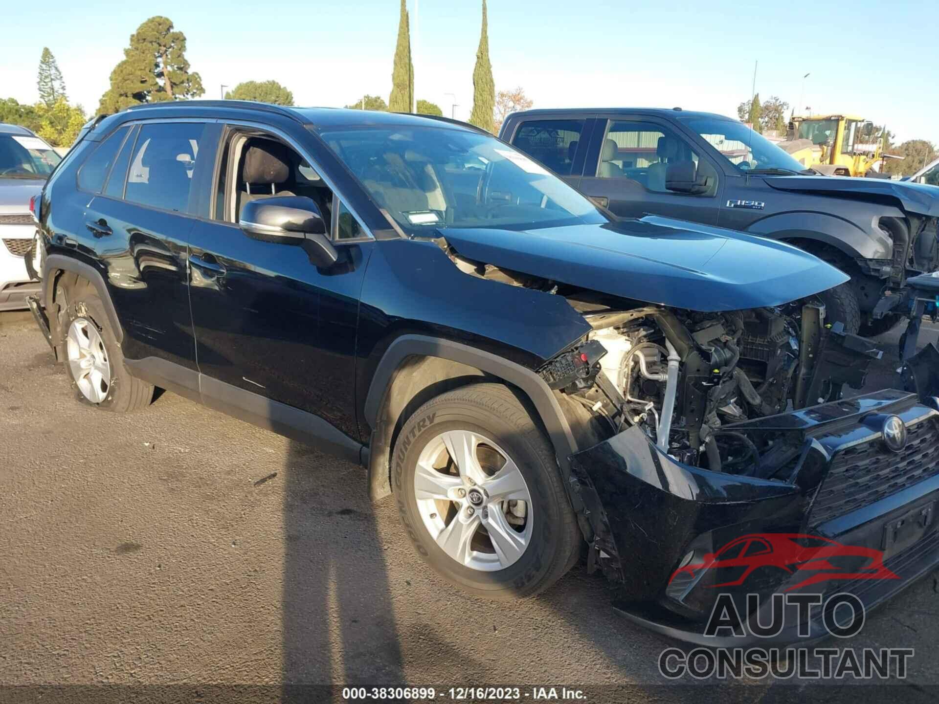 TOYOTA RAV4 2021 - 2T3W1RFV2MC103678