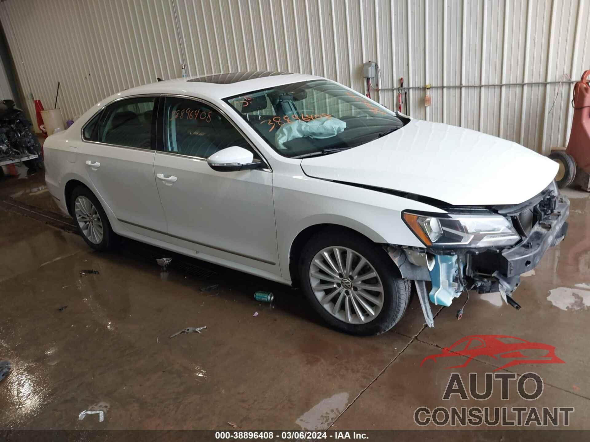 VOLKSWAGEN PASSAT 2016 - 1VWBS7A37GC065728
