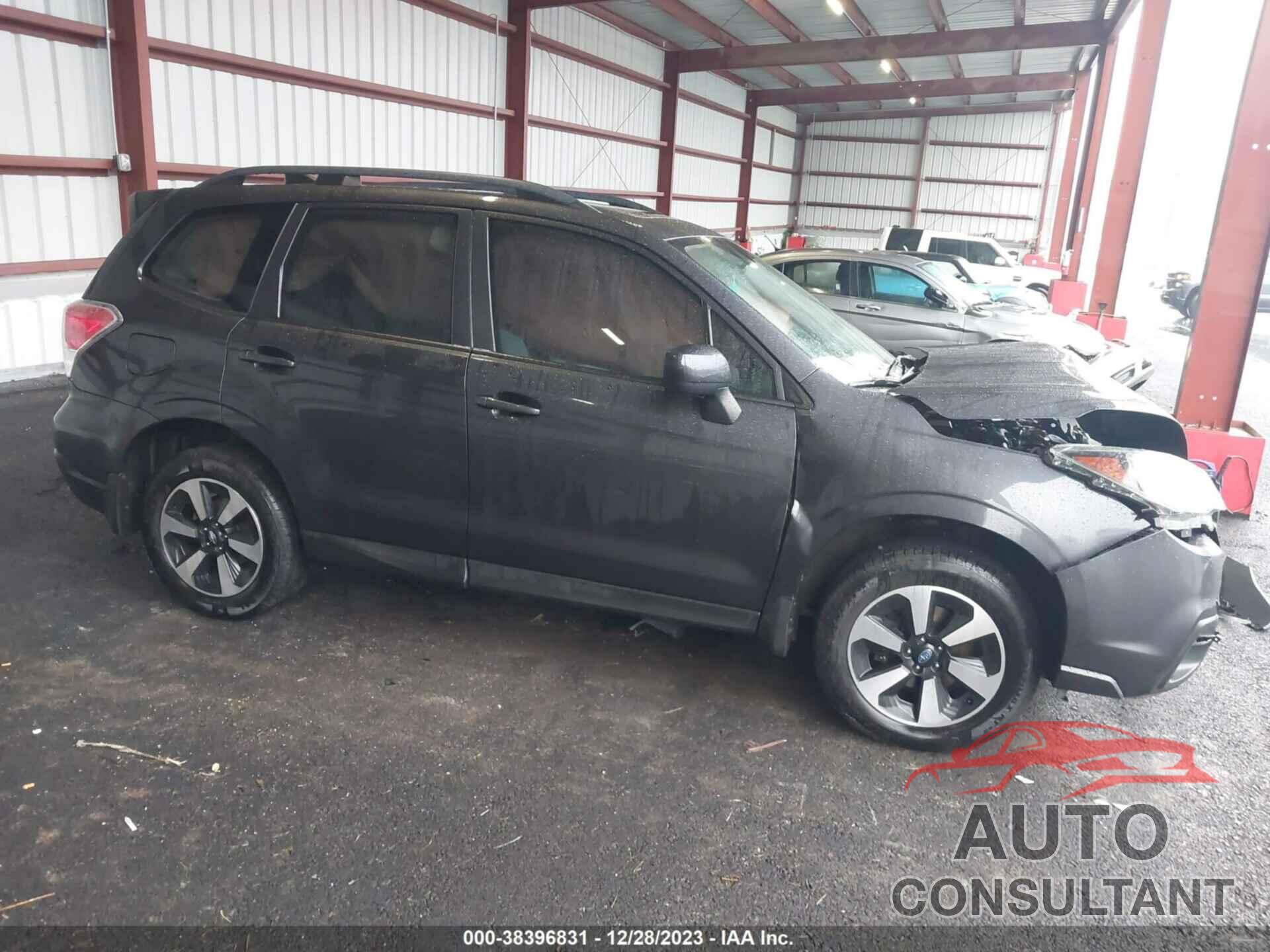 SUBARU FORESTER 2017 - JF2SJAEC4HH804914