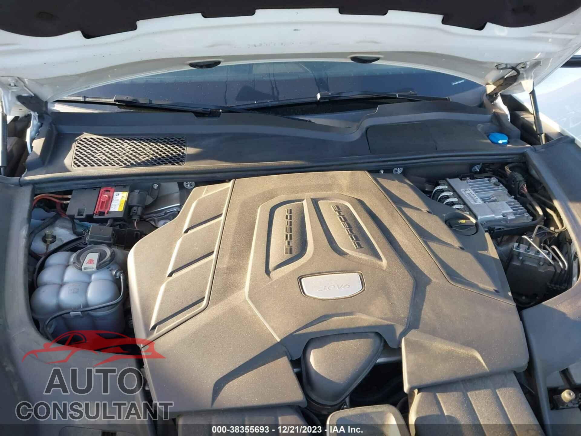 PORSCHE CAYENNE 2020 - WP1AA2AY7LDA08738