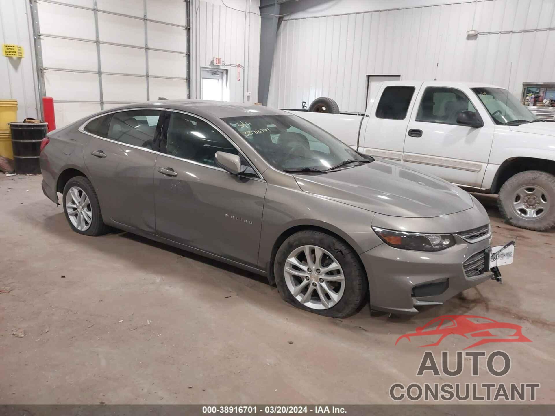 CHEVROLET MALIBU 2017 - 1G1ZE5ST5HF236271