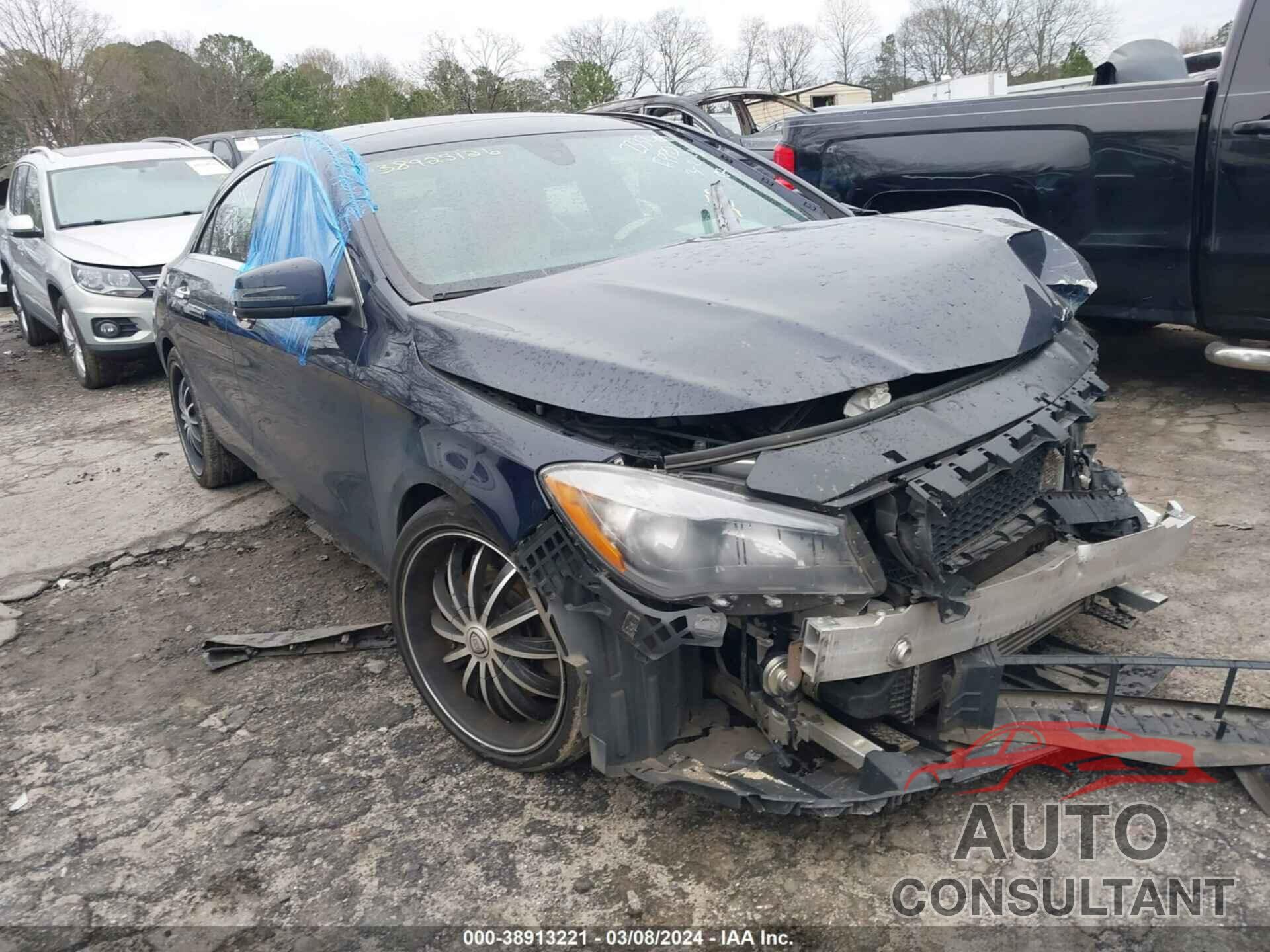 MERCEDES-BENZ CLA 2018 - WDDSJ4GB2JN642332