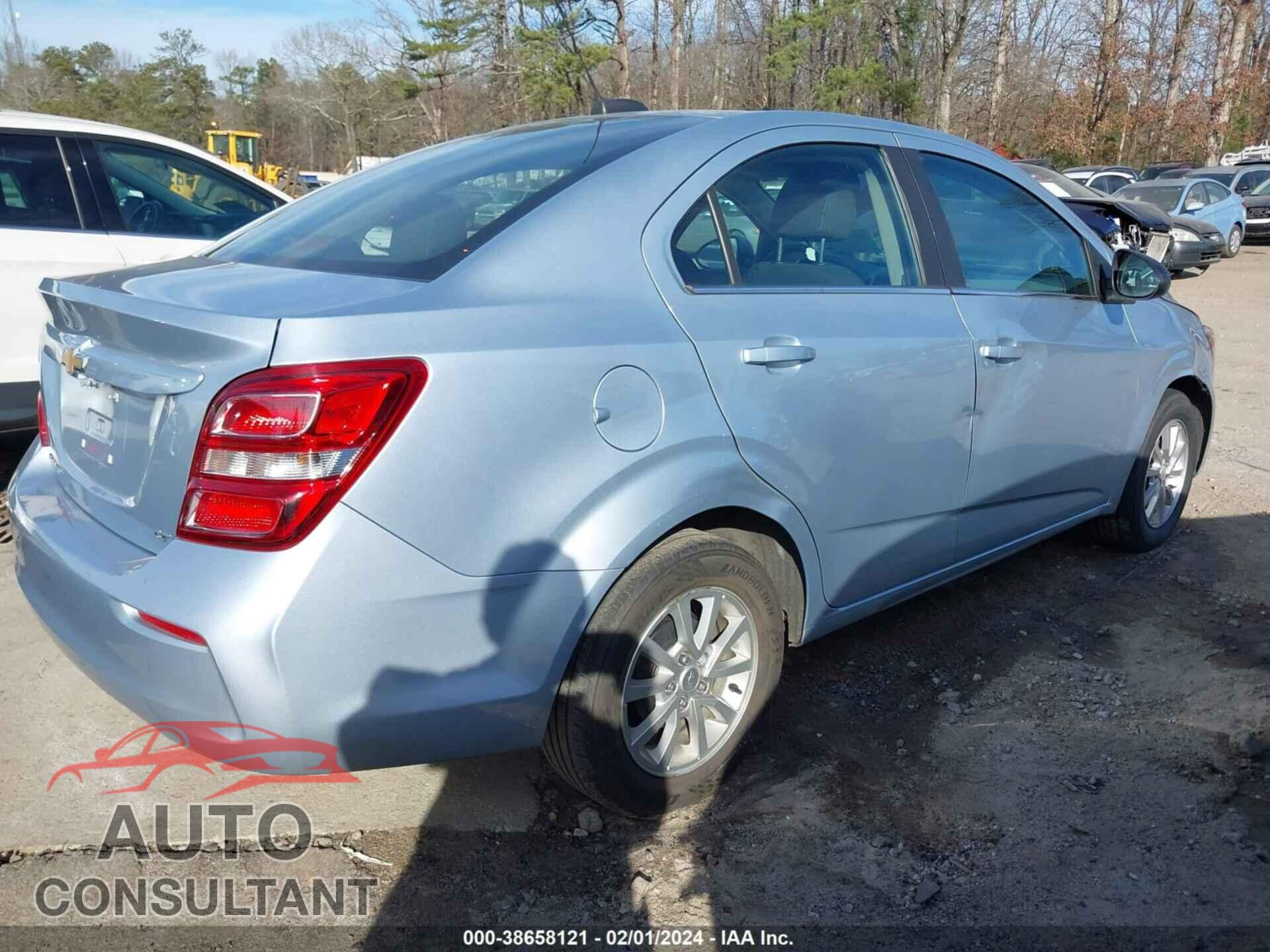 CHEVROLET SONIC 2017 - 1G1JD5SH4H4105193