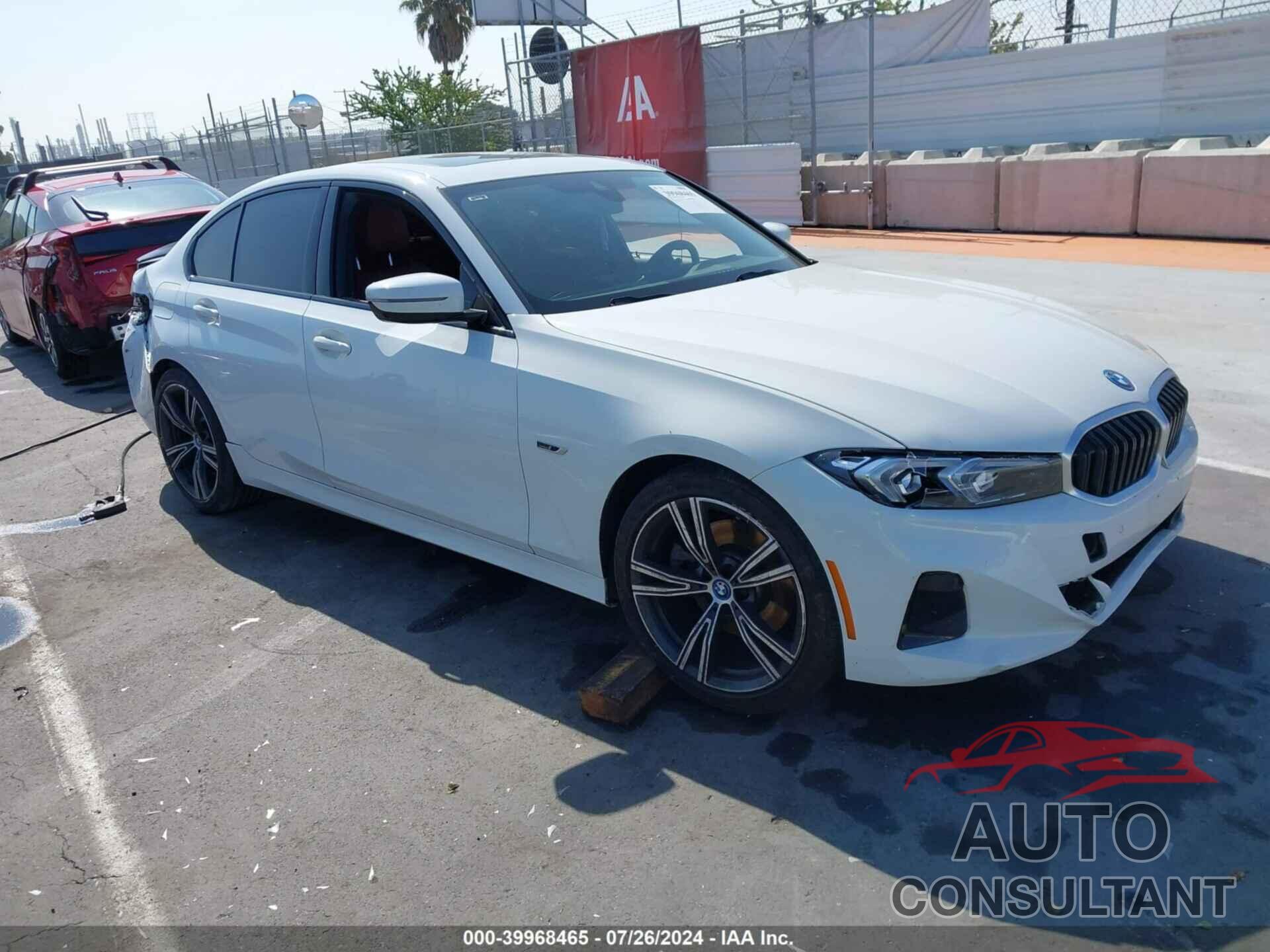 BMW 3 SERIES 2023 - 3MW39FF09P8D21299