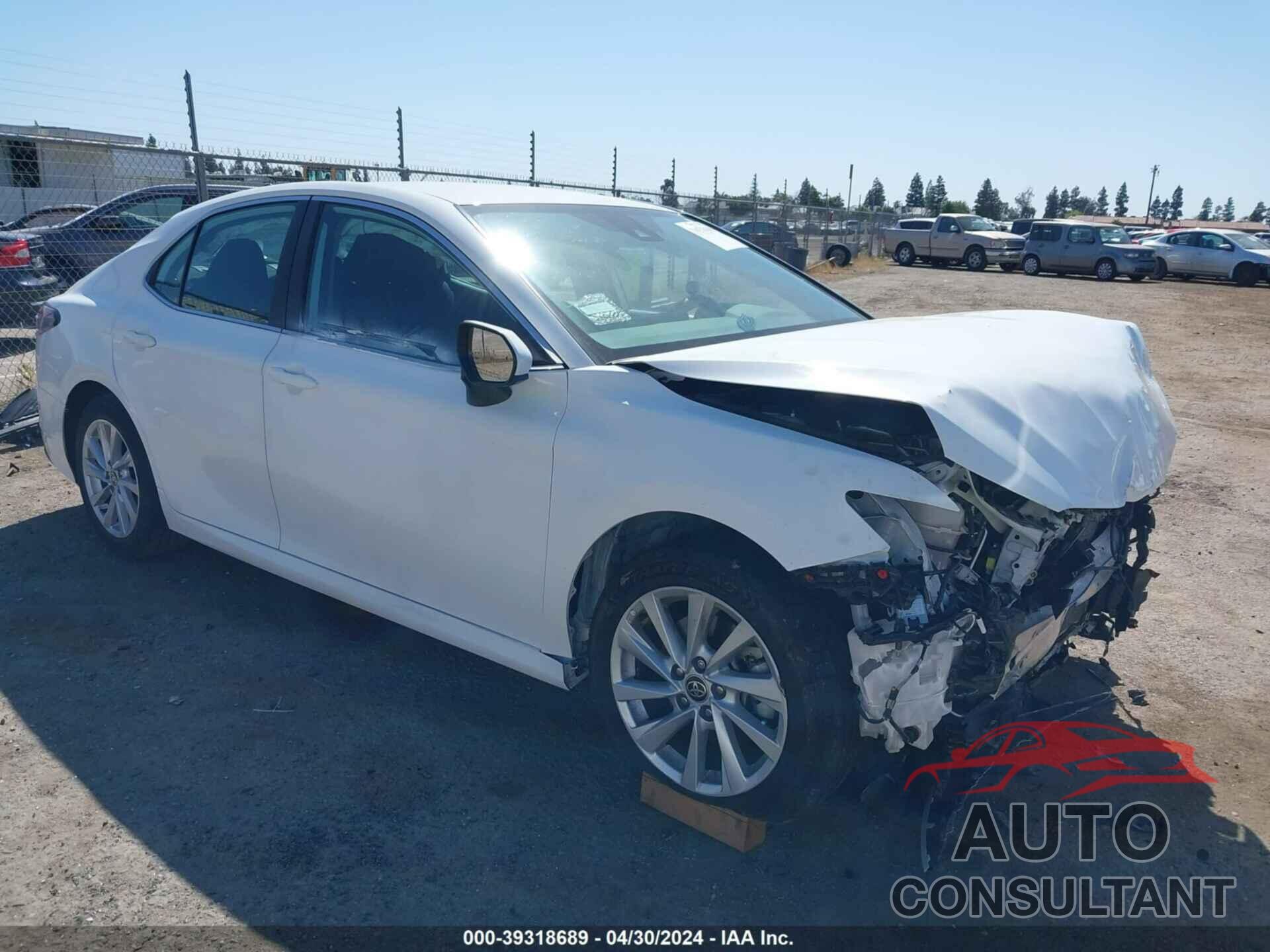 TOYOTA CAMRY 2021 - 4T1C11AKXMU423341